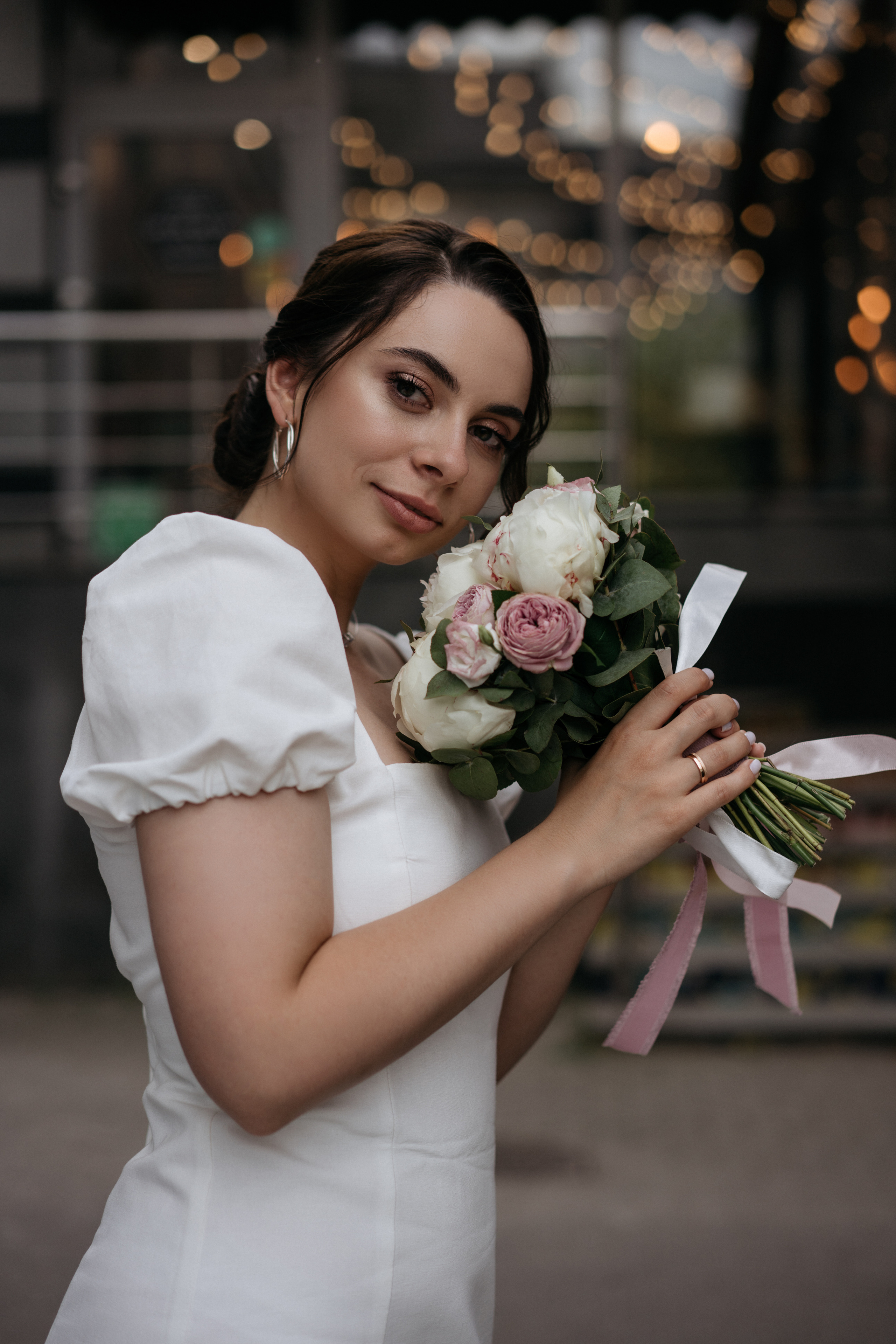 Свадебная прогулка в городе. Свадебный и семейный фотограф в Калининграде Анастасия Гриценко