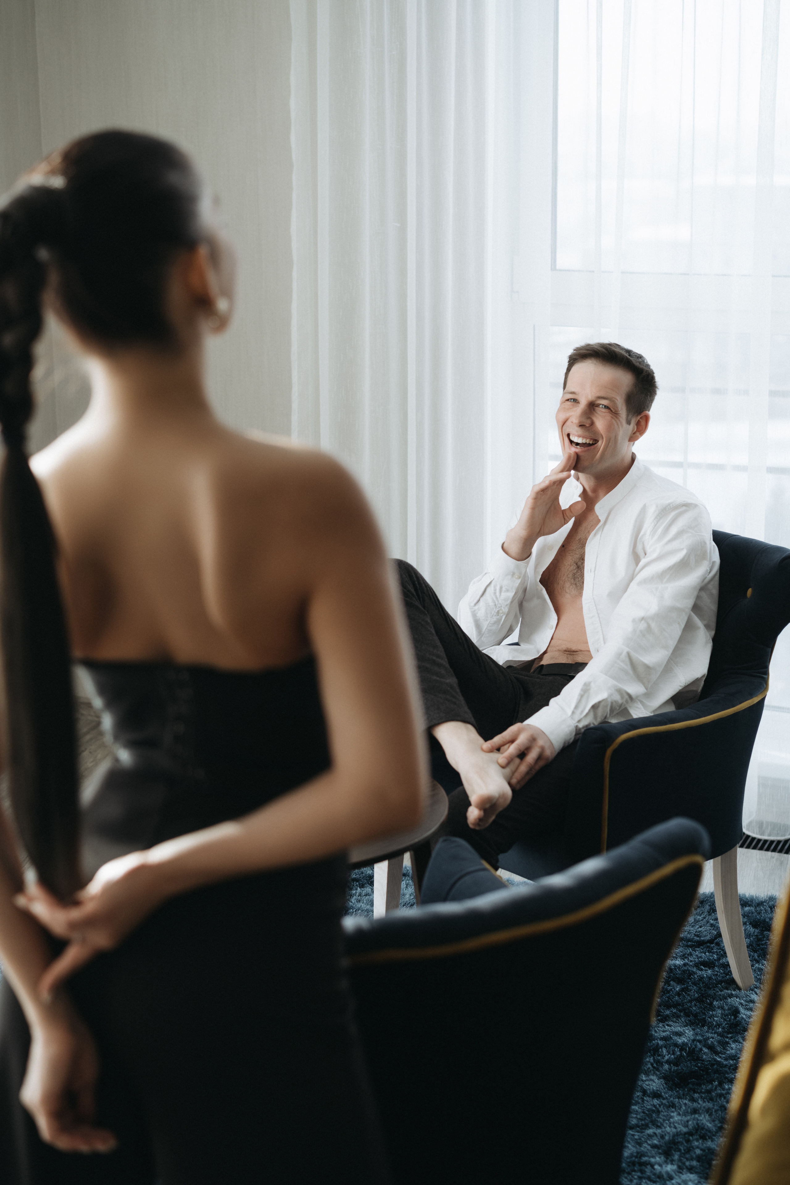 Фотосессия пары в апартаментах. Свадебный и семейный фотограф в Калининграде Анастасия Гриценко