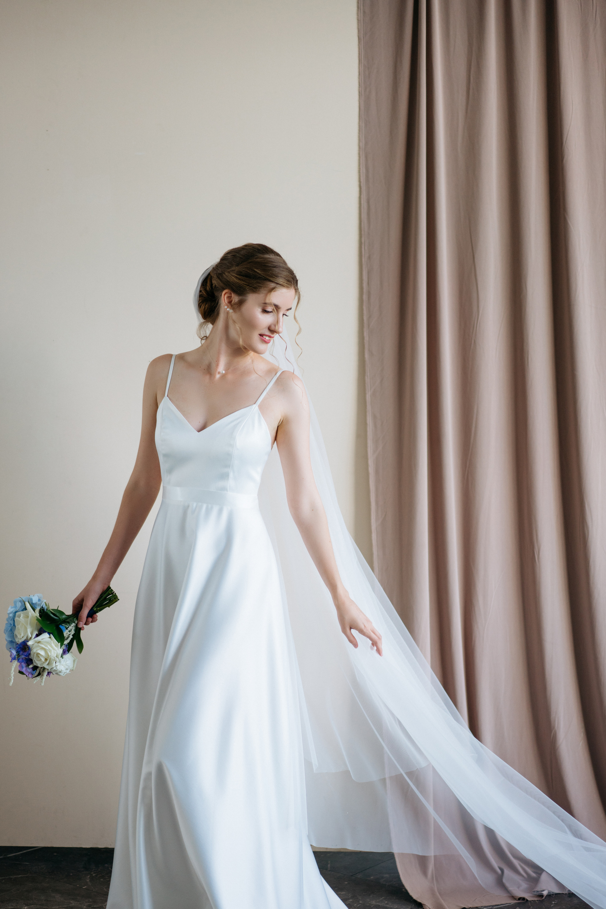 Свадебная фотосессия в фотостудии. Свадебный и семейный фотограф в Калининграде Анастасия Гриценко