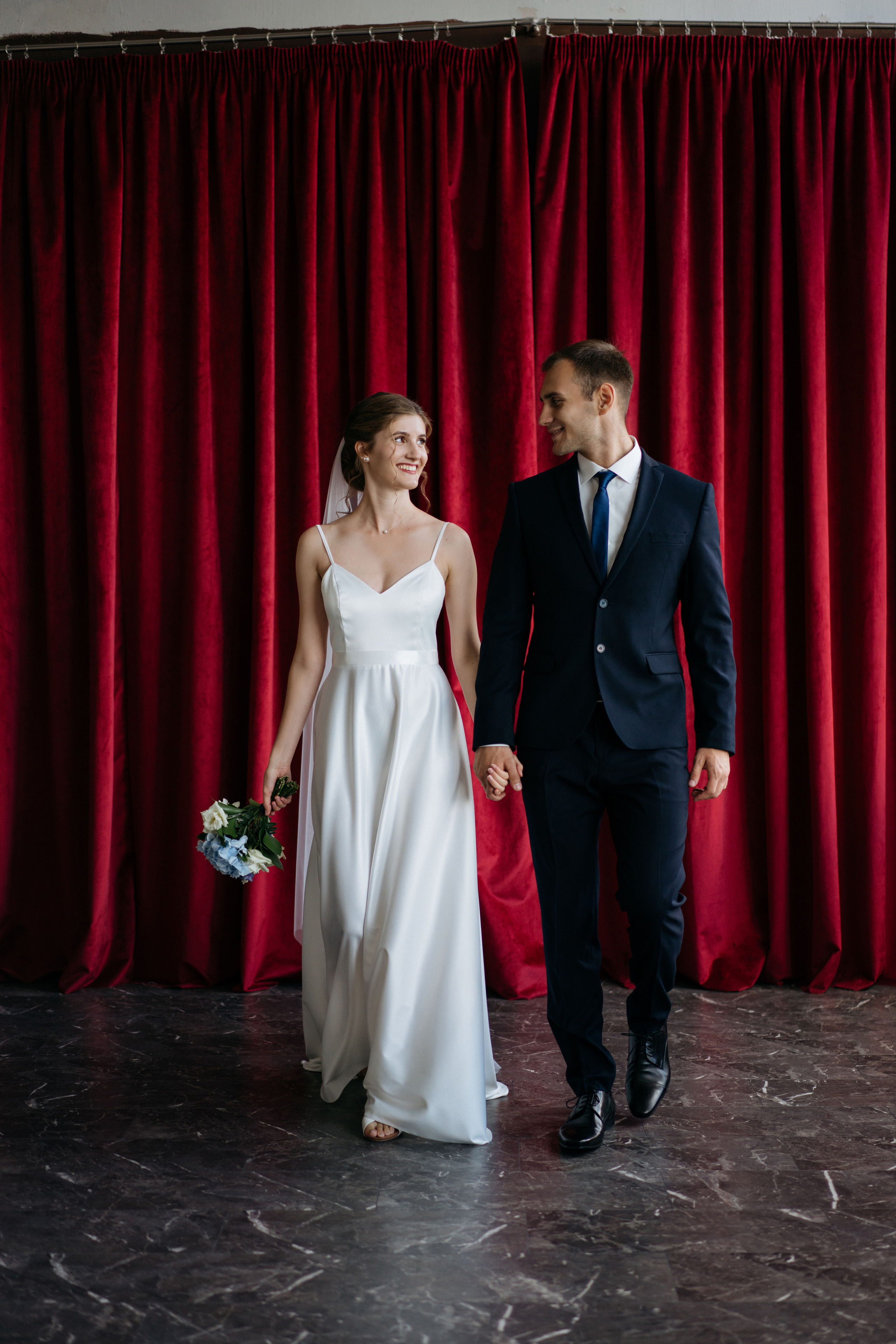 Свадебная фотосессия в фотостудии. Свадебный и семейный фотограф в Калининграде Анастасия Гриценко