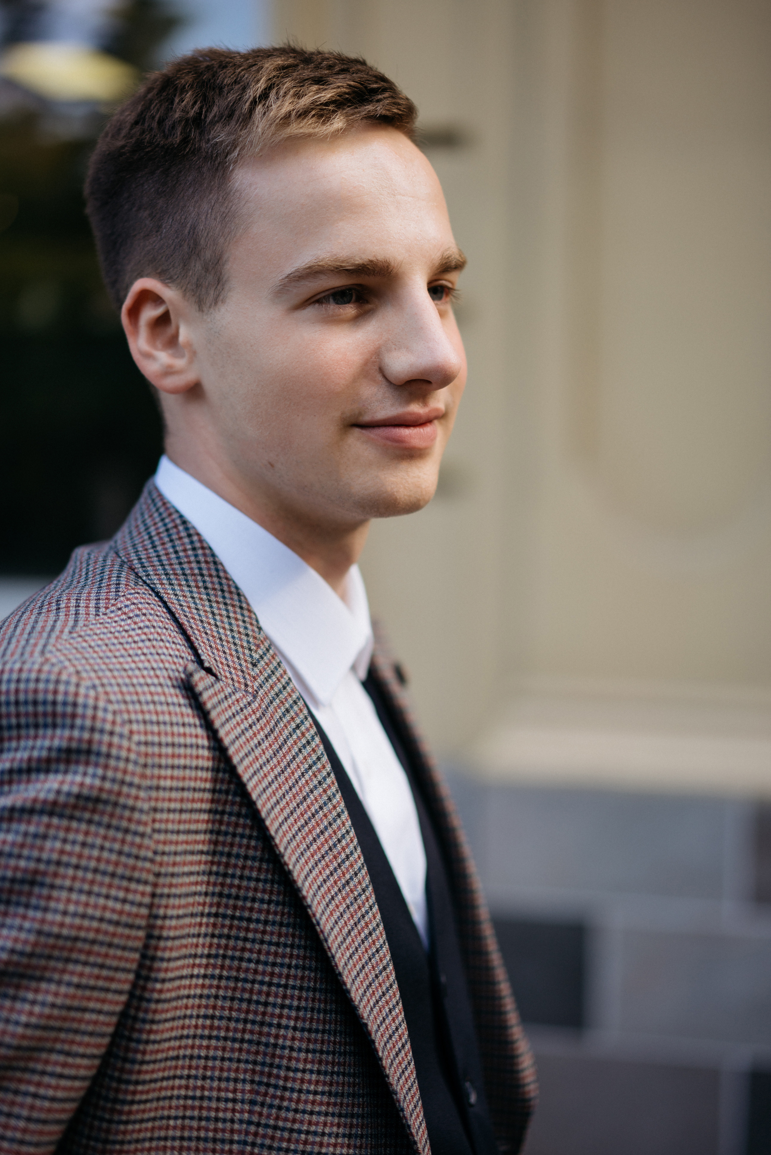 Свадебная прогулка в городе. Свадебный и семейный фотограф в Калининграде Анастасия Гриценко