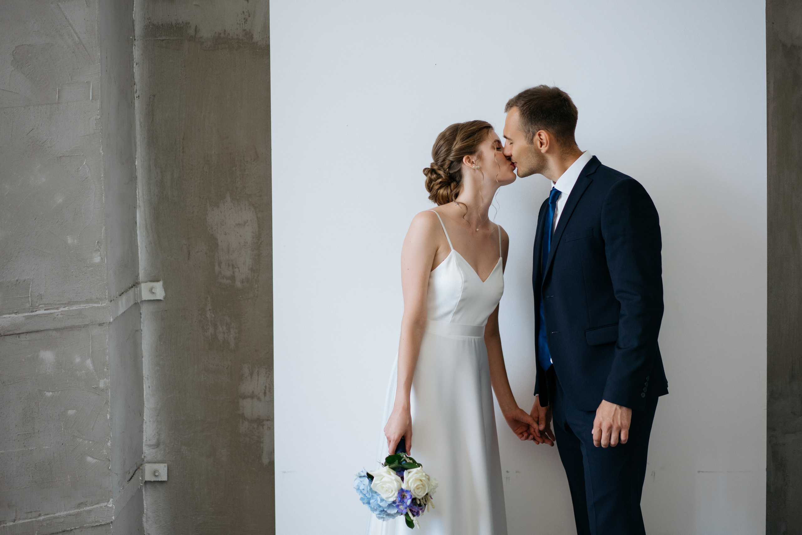 Свадебная фотосессия в фотостудии. Свадебный и семейный фотограф в Калининграде Анастасия Гриценко