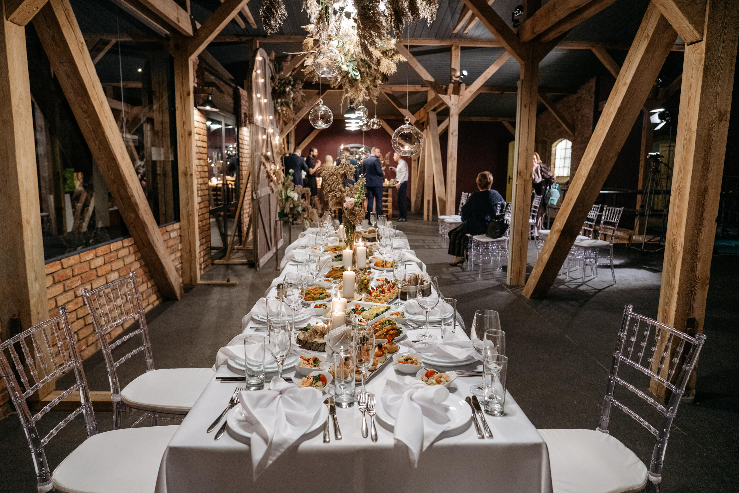 Свадебная съемка в сыроварне. Свадебный и семейный фотограф в Калининграде Анастасия Гриценко