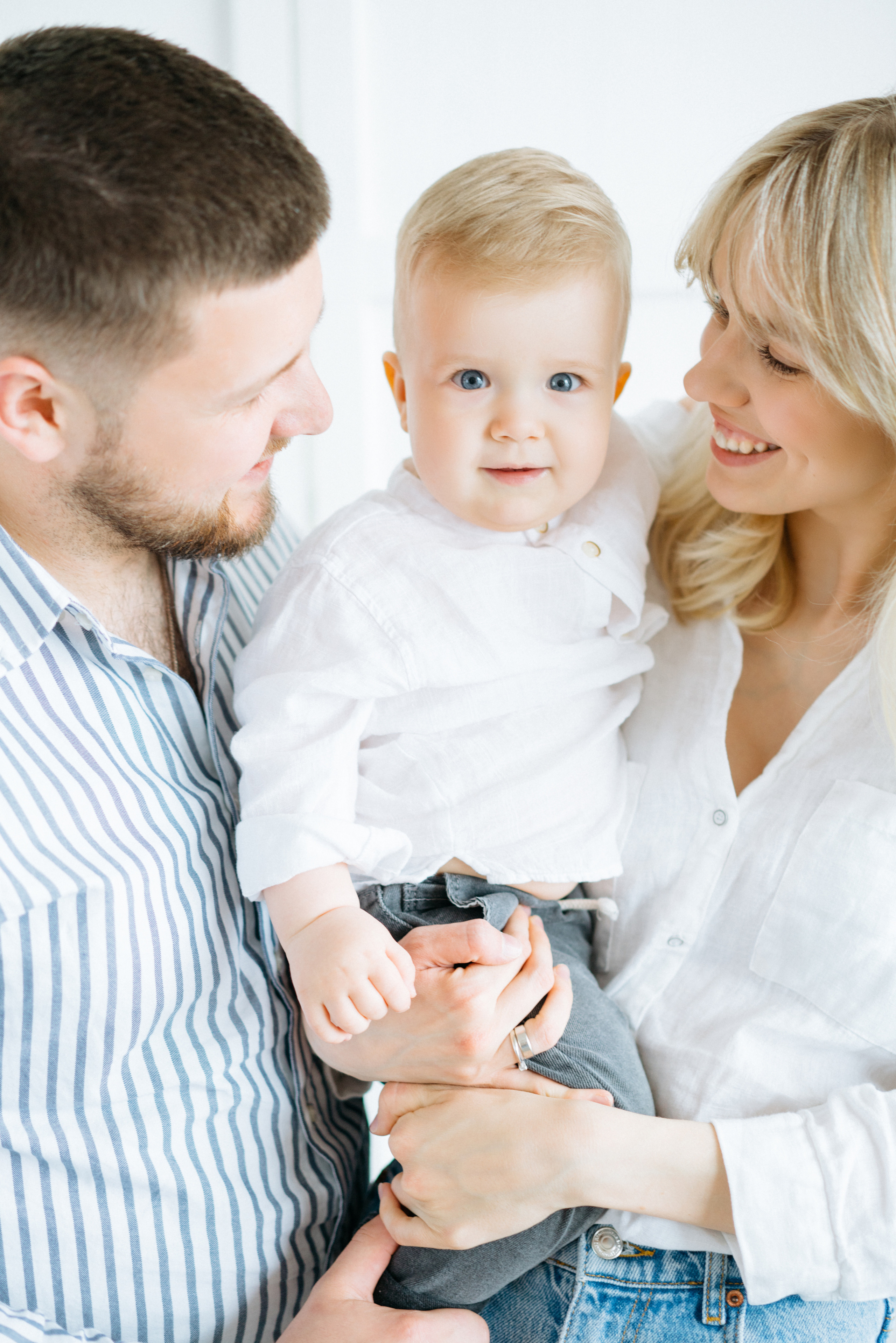 Годик в фотостудии Файн арт. Свадебный и семейный фотограф в Калининграде Анастасия Гриценко