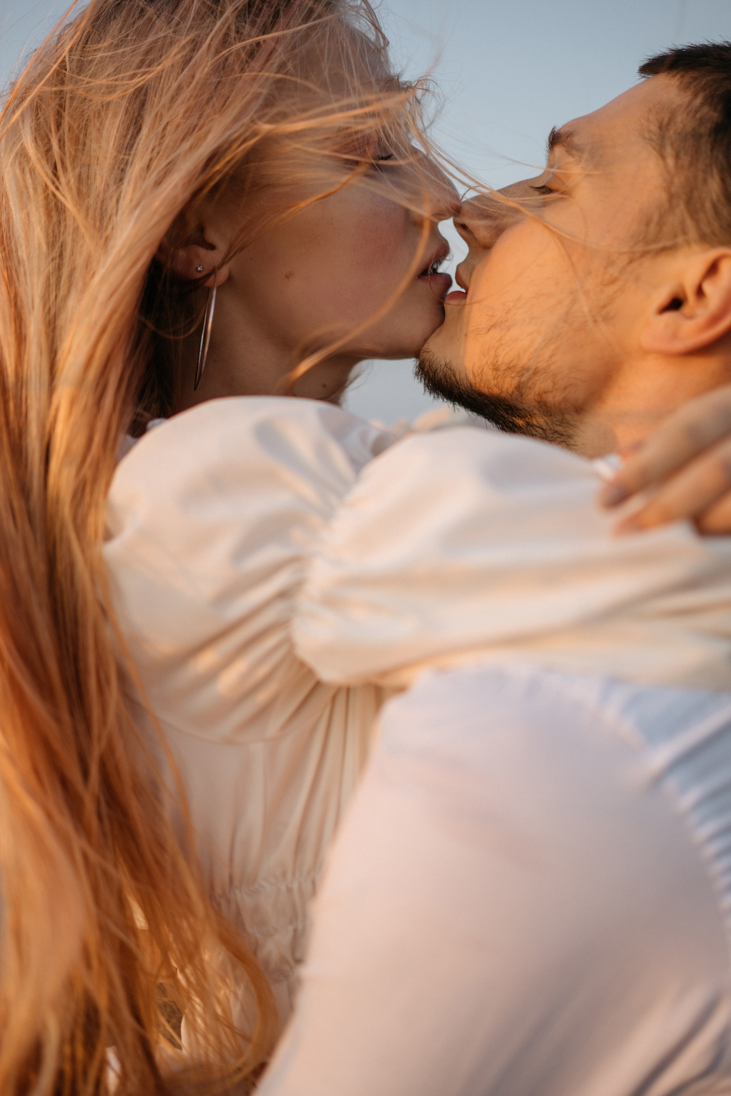 Лавстори на закате на море. Свадебный и семейный фотограф в Калининграде Анастасия Гриценко