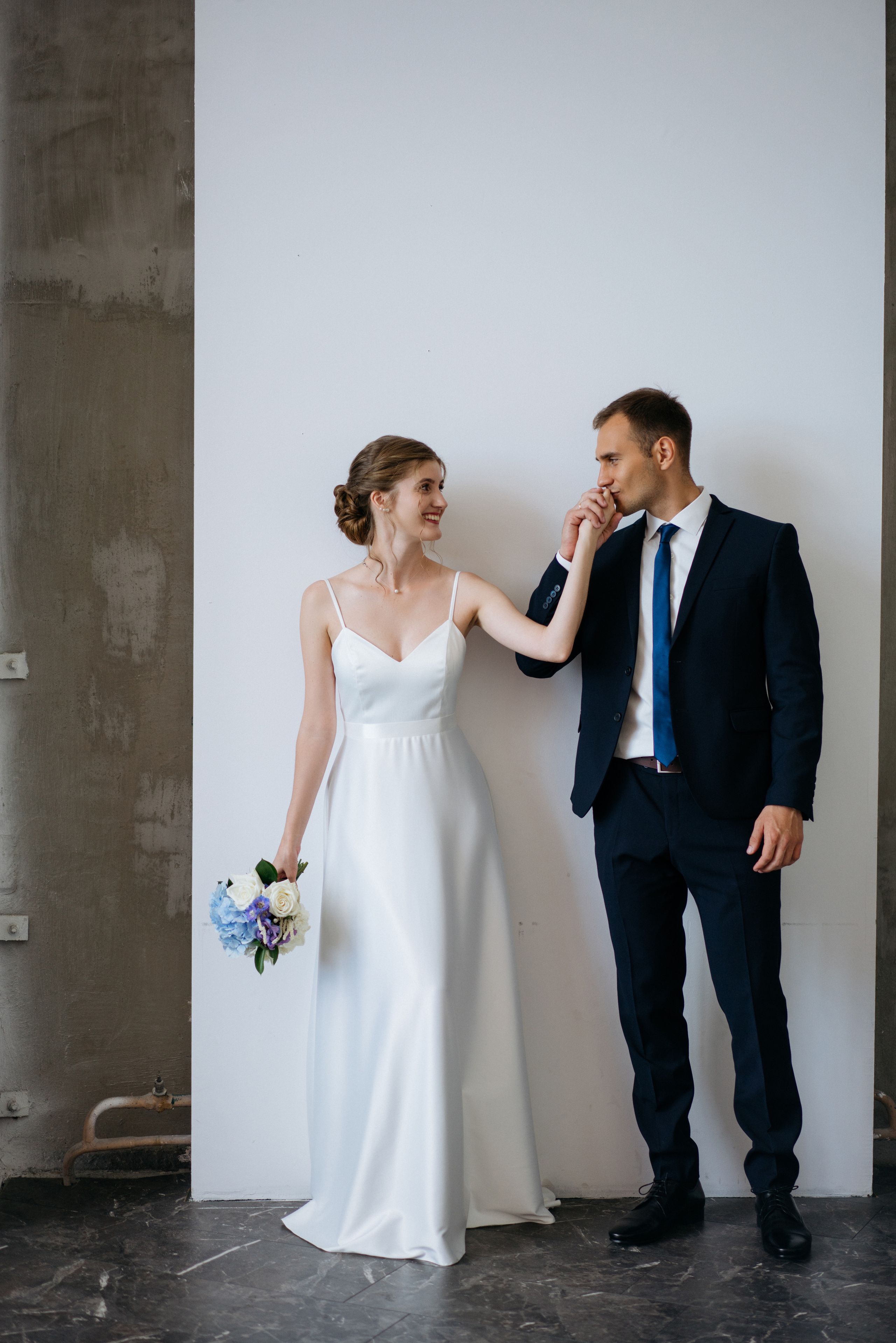 Свадебная фотосессия в фотостудии. Свадебный и семейный фотограф в Калининграде Анастасия Гриценко