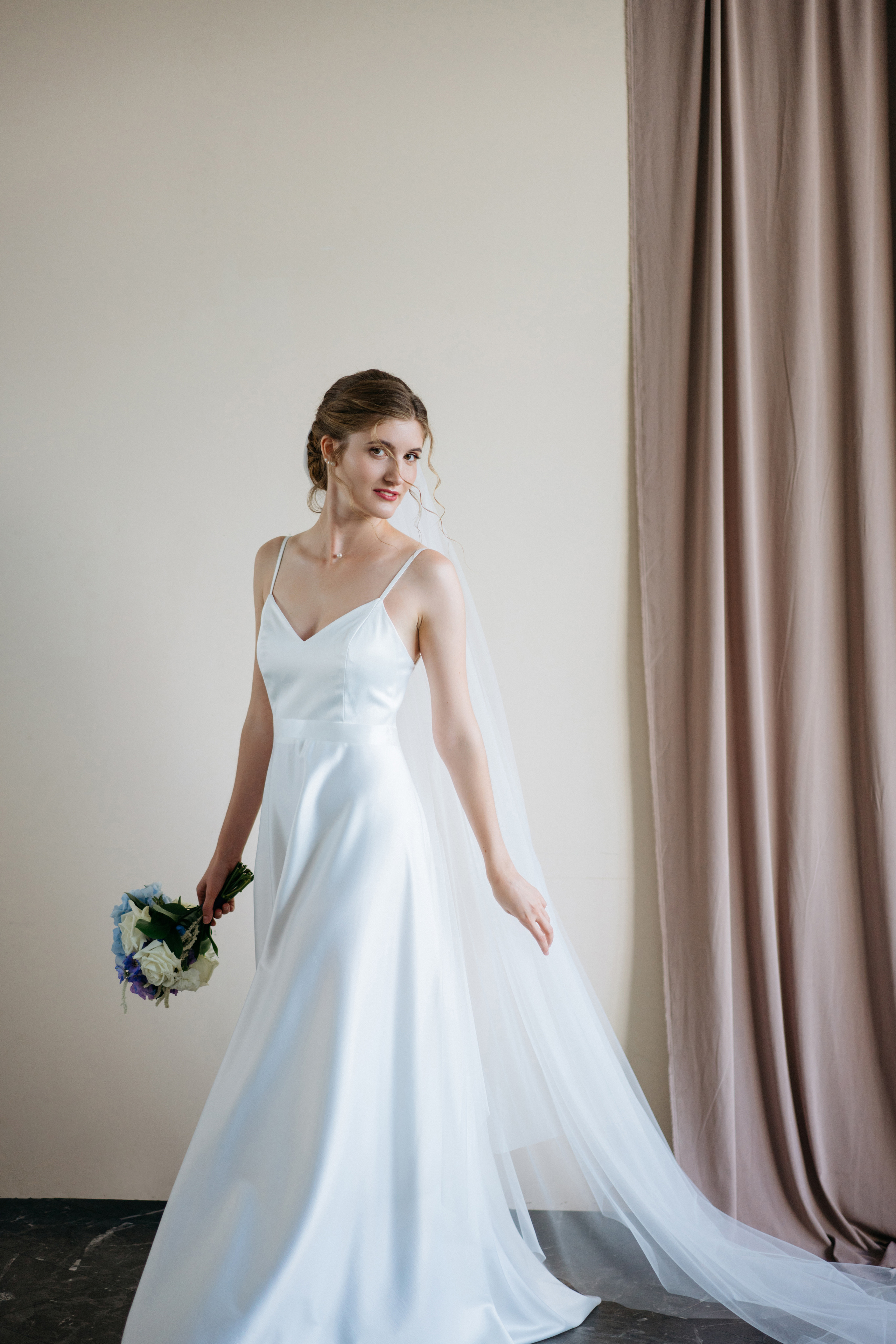 Свадебная фотосессия в фотостудии. Свадебный и семейный фотограф в Калининграде Анастасия Гриценко