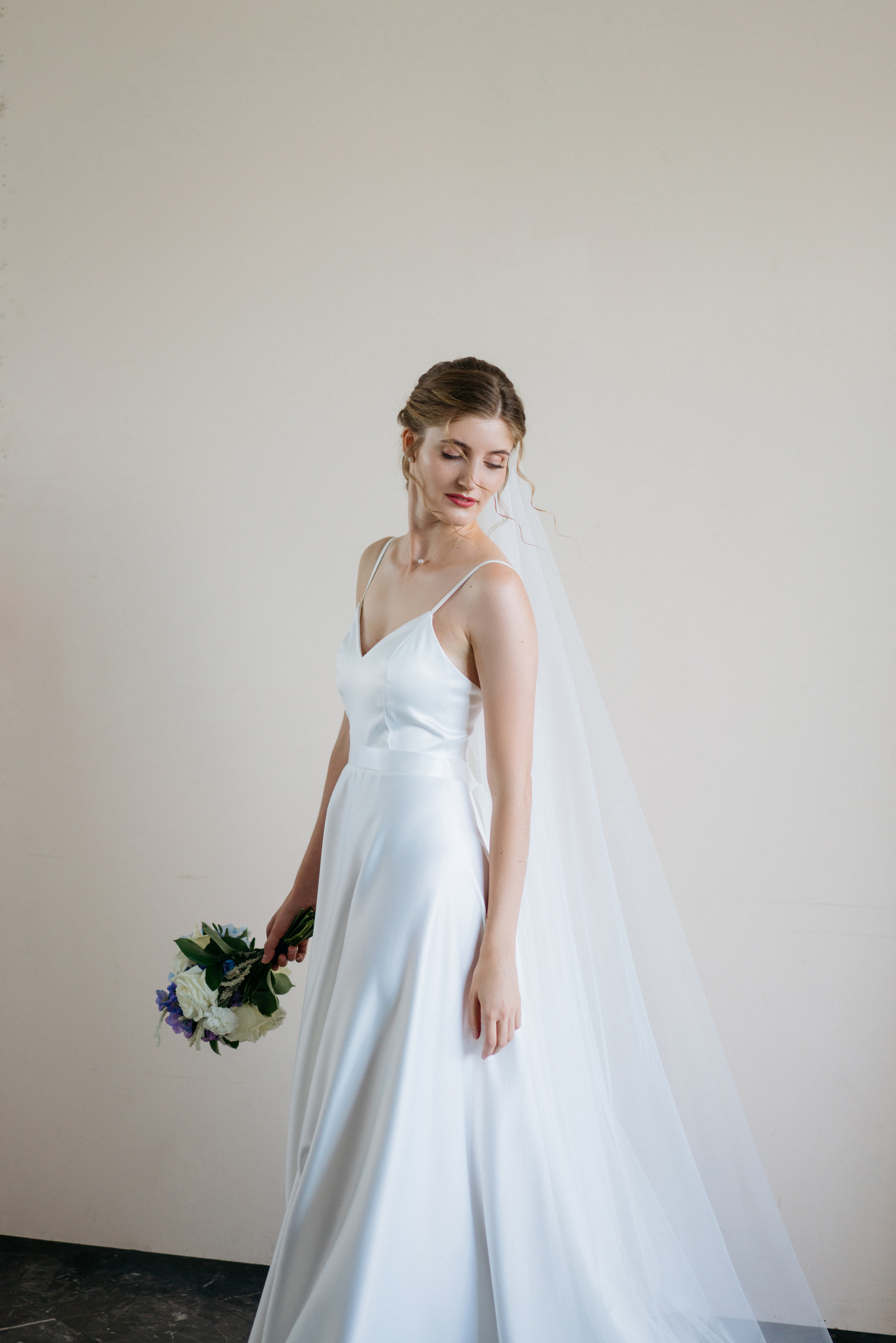 Свадебная фотосессия в фотостудии. Свадебный и семейный фотограф в Калининграде Анастасия Гриценко