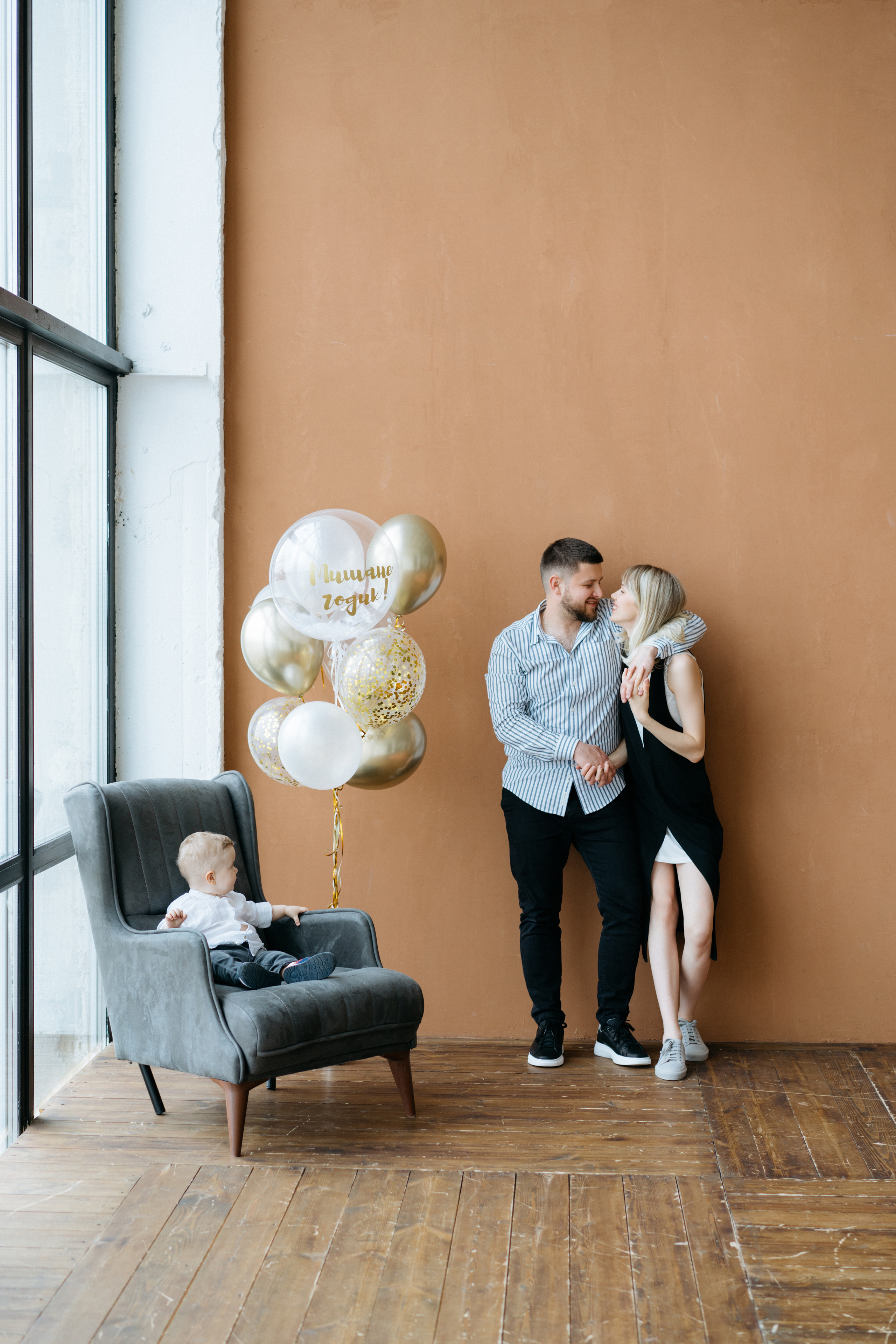 Годик в фотостудии Файн арт. Свадебный и семейный фотограф в Калининграде Анастасия Гриценко