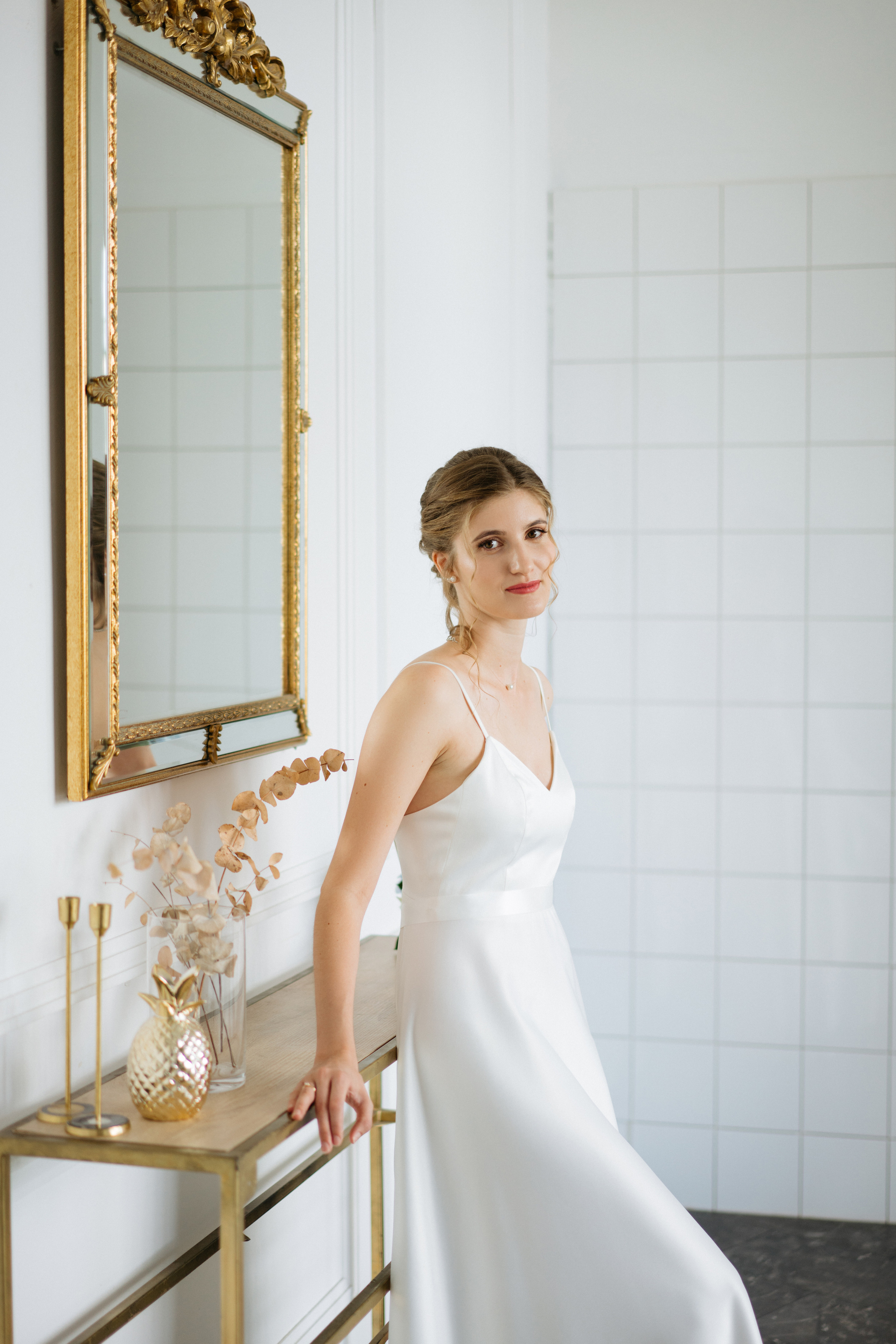 Свадебная фотосессия в фотостудии. Свадебный и семейный фотограф в Калининграде Анастасия Гриценко