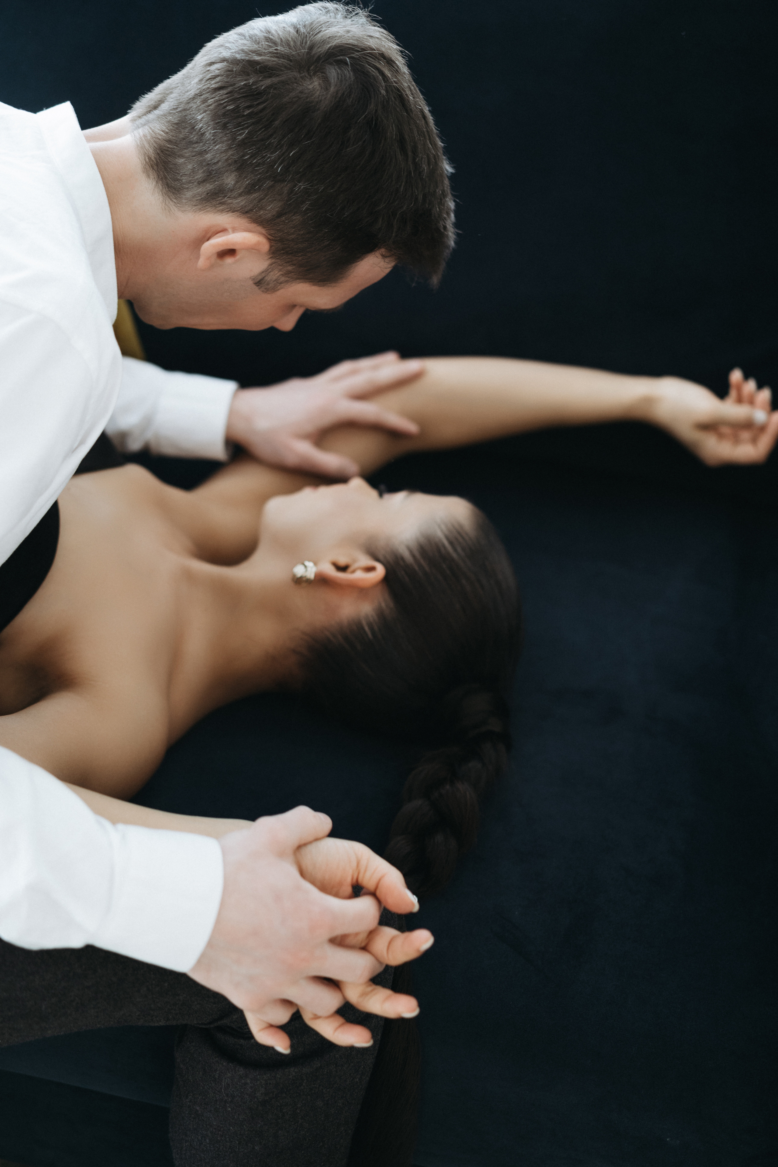 Фотосессия пары в апартаментах. Свадебный и семейный фотограф в Калининграде Анастасия Гриценко