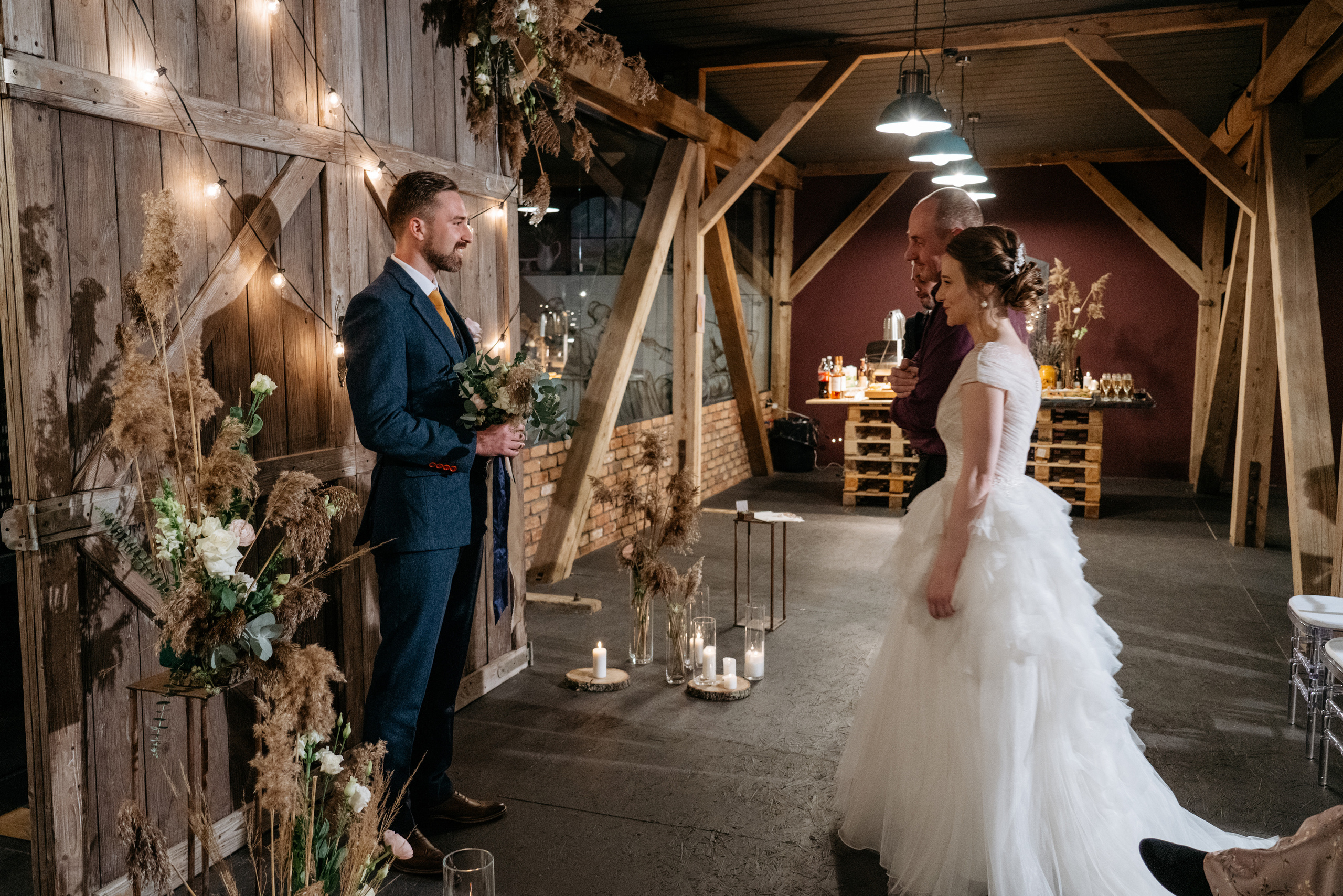 Свадебная съемка в сыроварне. Свадебный и семейный фотограф в Калининграде Анастасия Гриценко