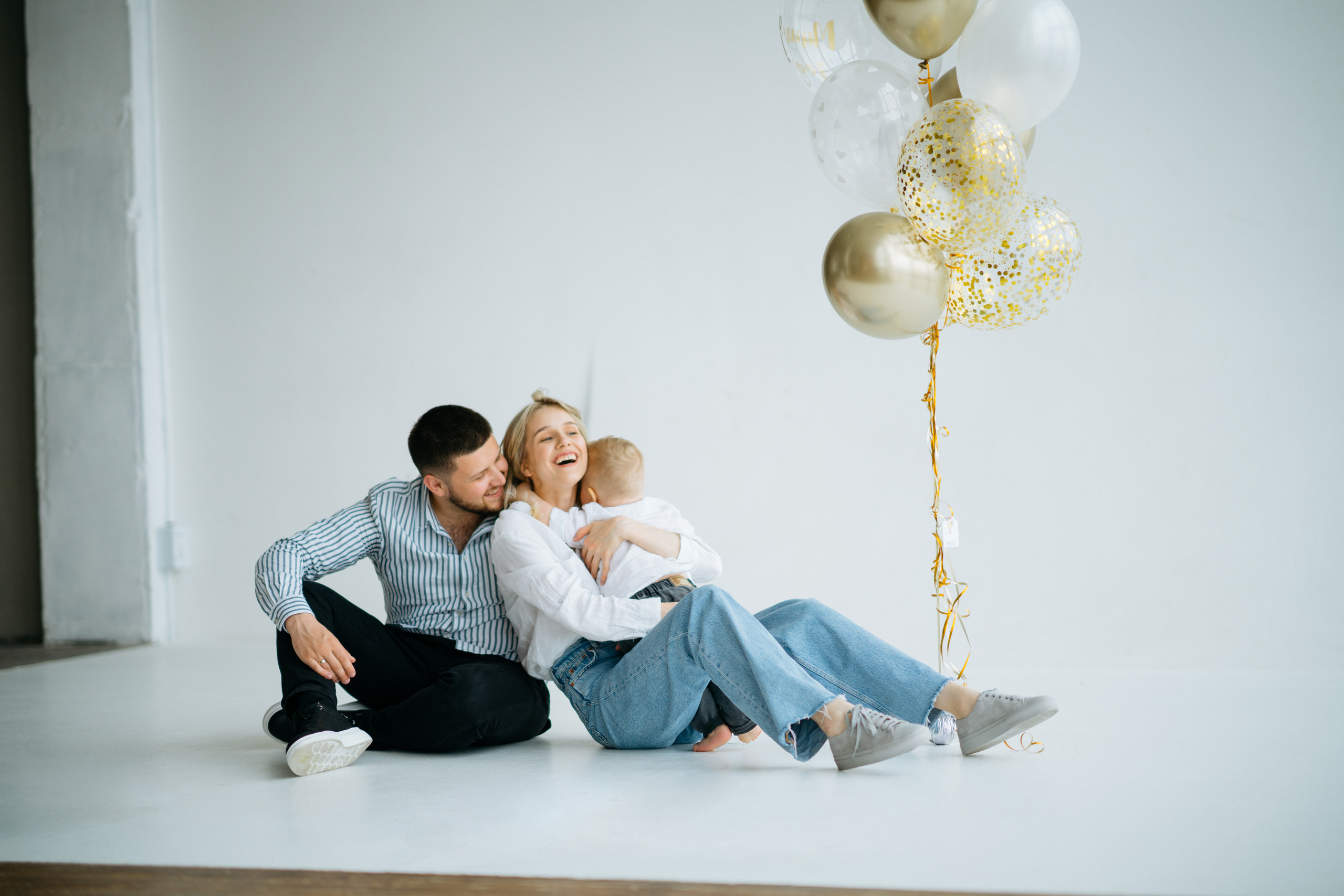 Годик в фотостудии Файн арт. Свадебный и семейный фотограф в Калининграде Анастасия Гриценко