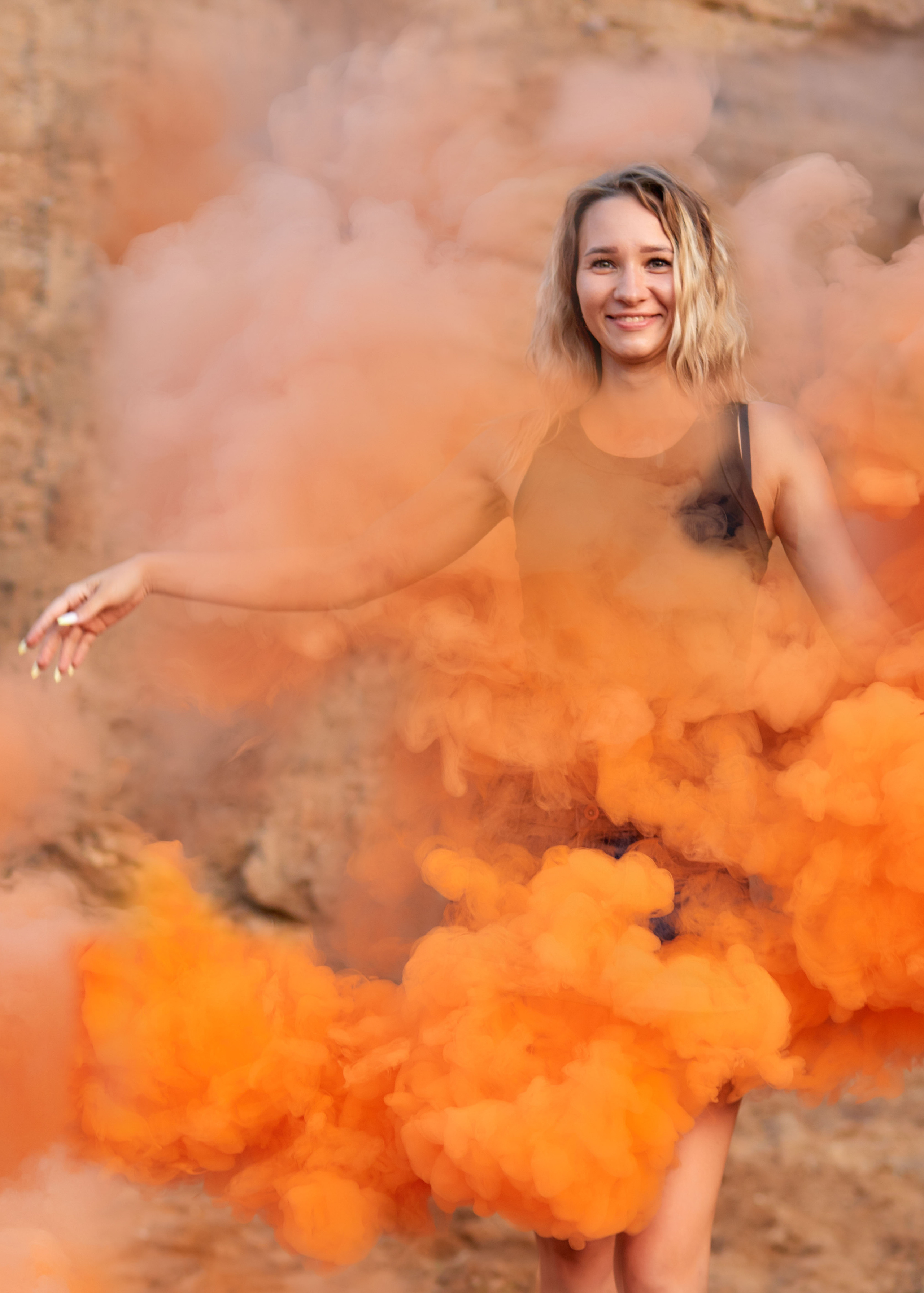 Фотосессия на песке с дымом. Детский и семейный фотограф Эльвира Воронина Удомля Тверь