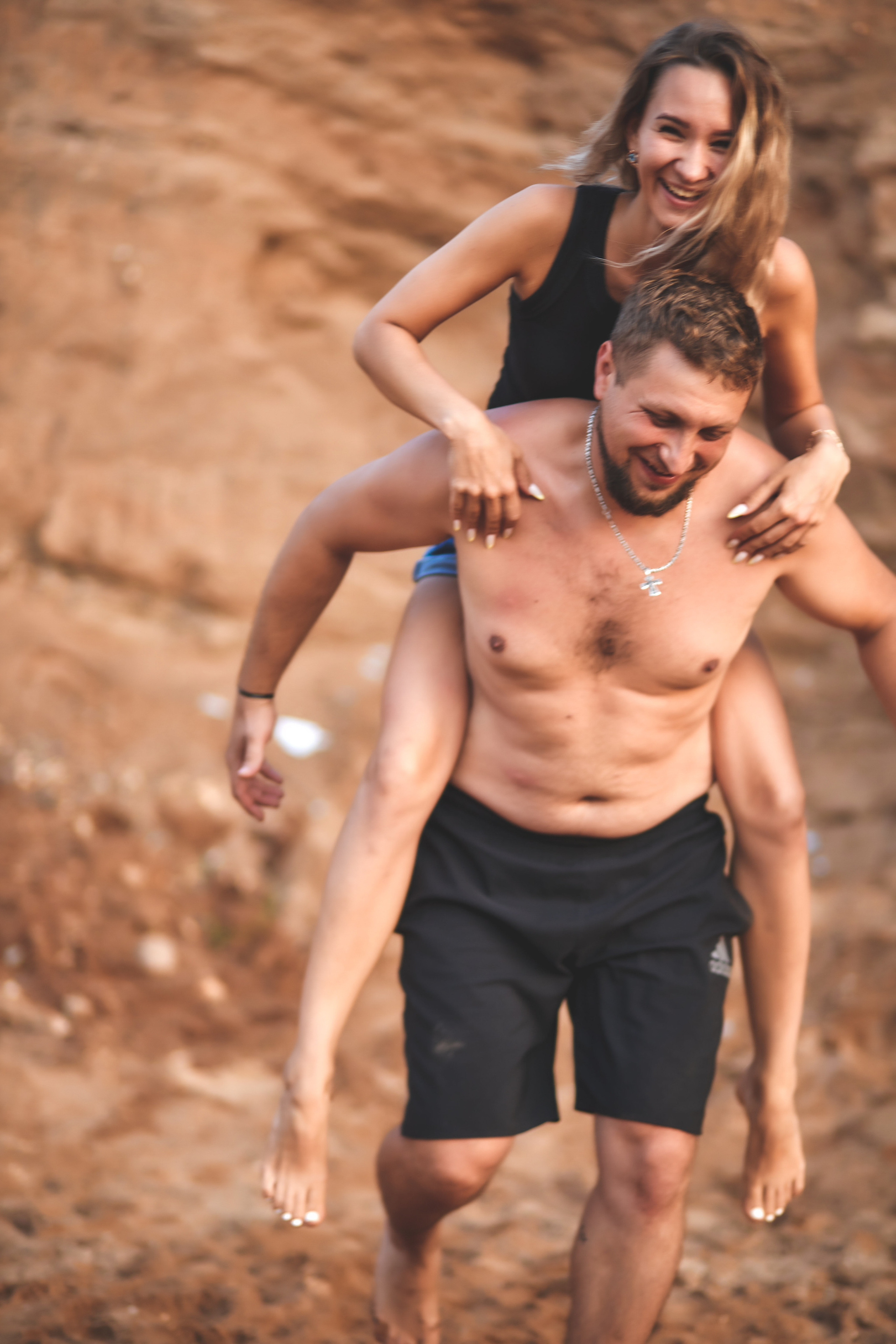 Фотосессия на песке с дымом. Детский и семейный фотограф Эльвира Воронина Удомля Тверь