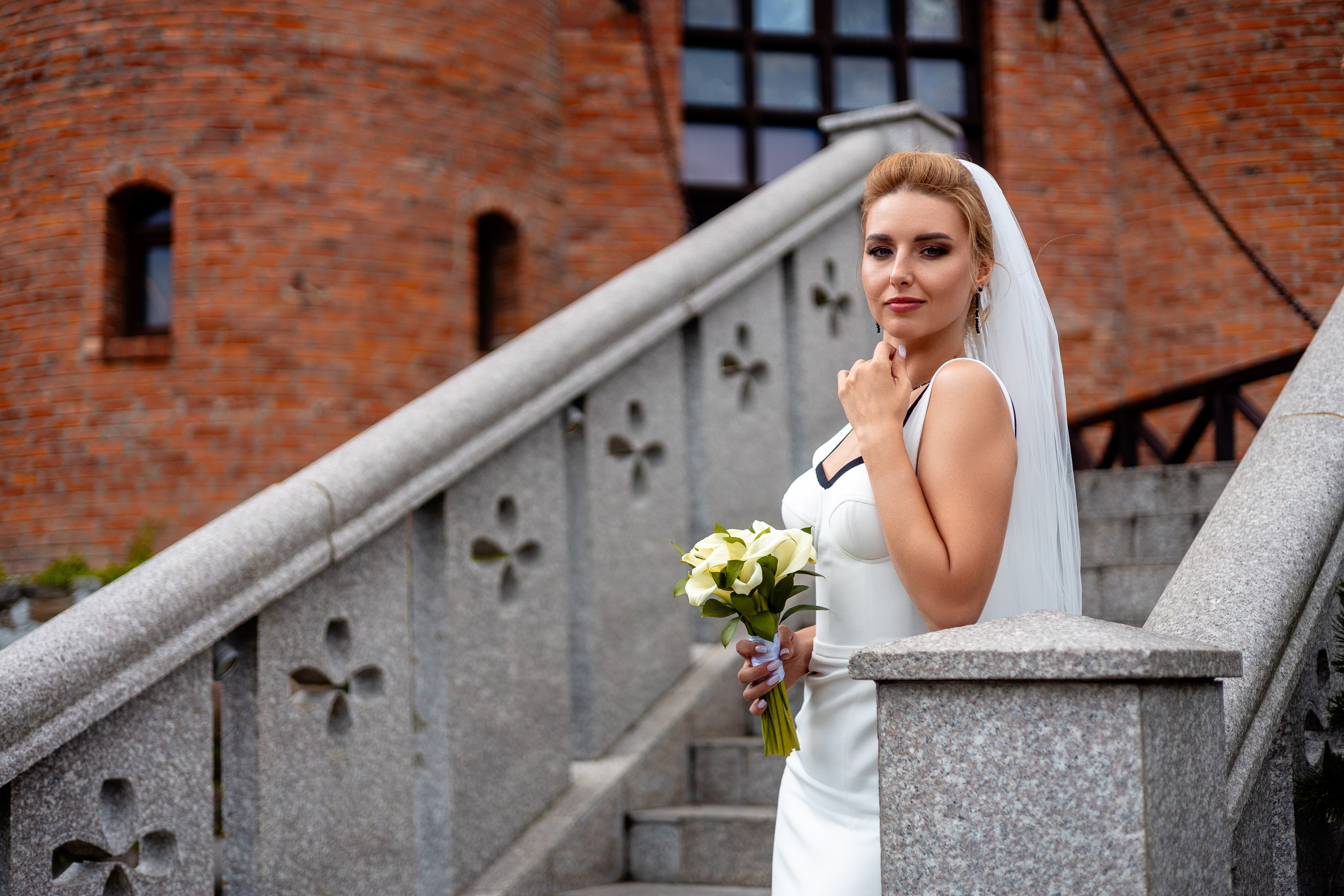 Евгений Саранцев, президент мотоклуба «Garage 13 MCC» и прекрасная Ирина. Фотограф Елена Медок Калининград