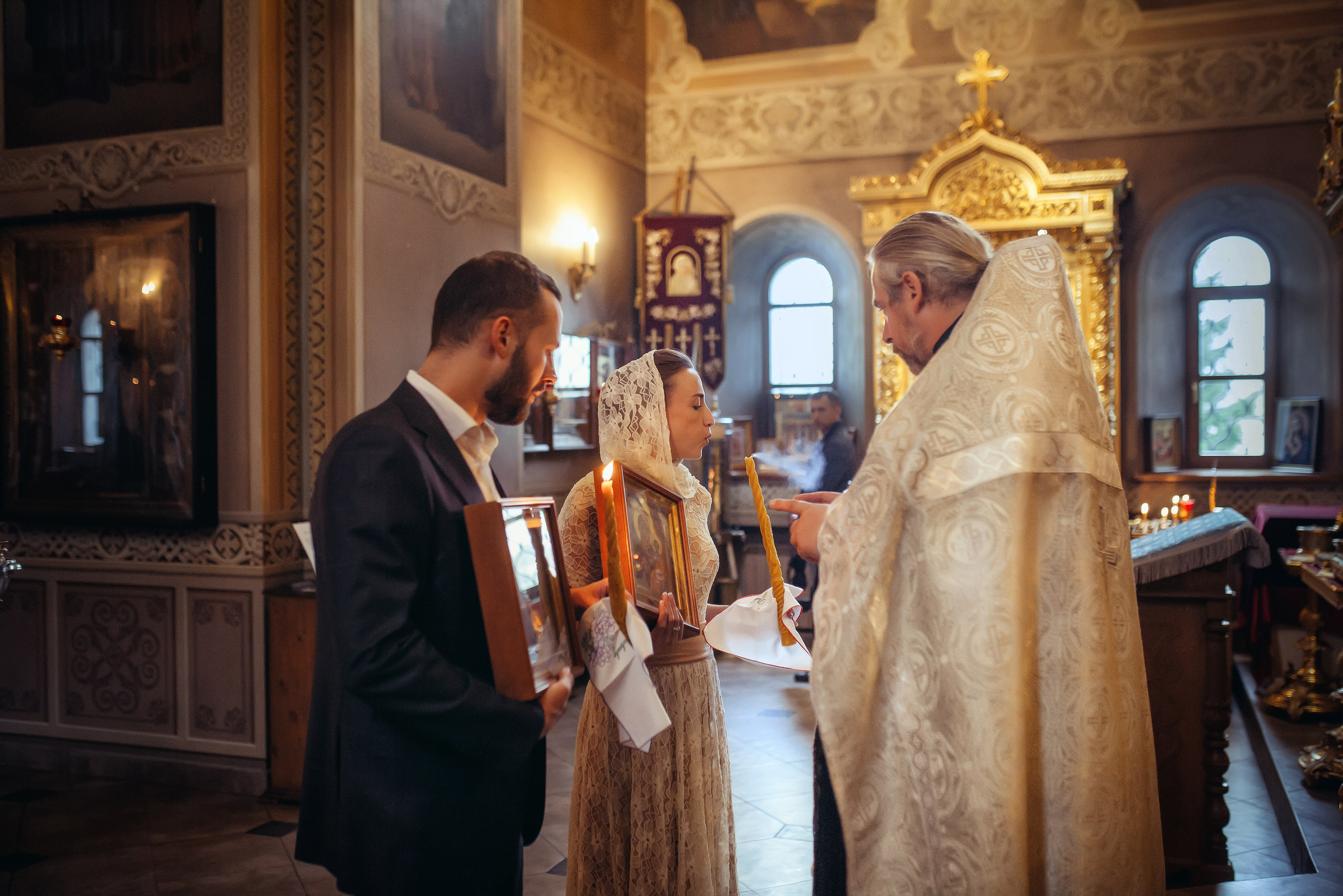 Венчание Виктора и Марии. Фотограф на Крещение, семейный фотограф в Москве