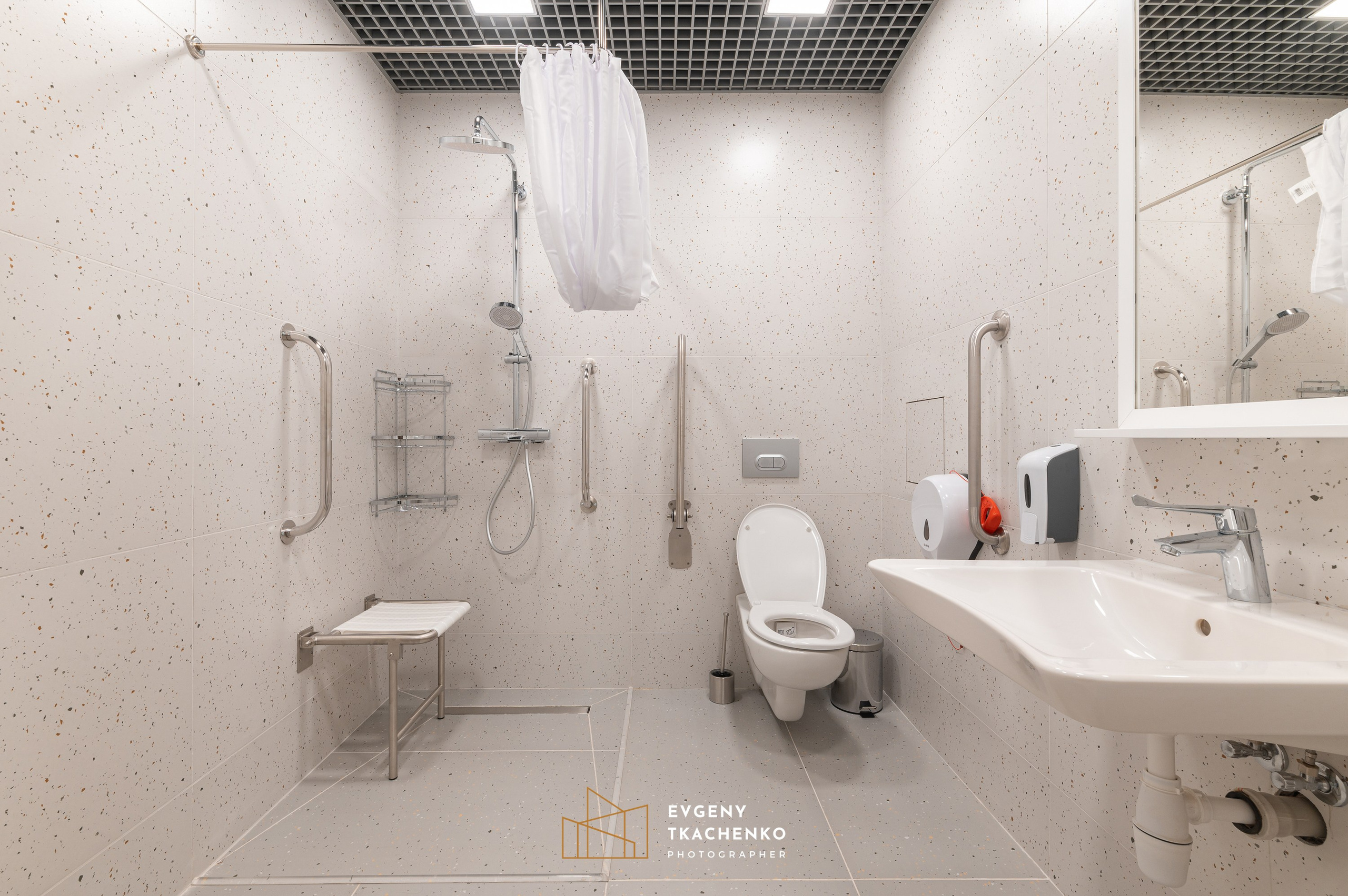 Общежитие университета NarXoz в Алматы. Архитектурный и интерьерный фотограф в Казахстане