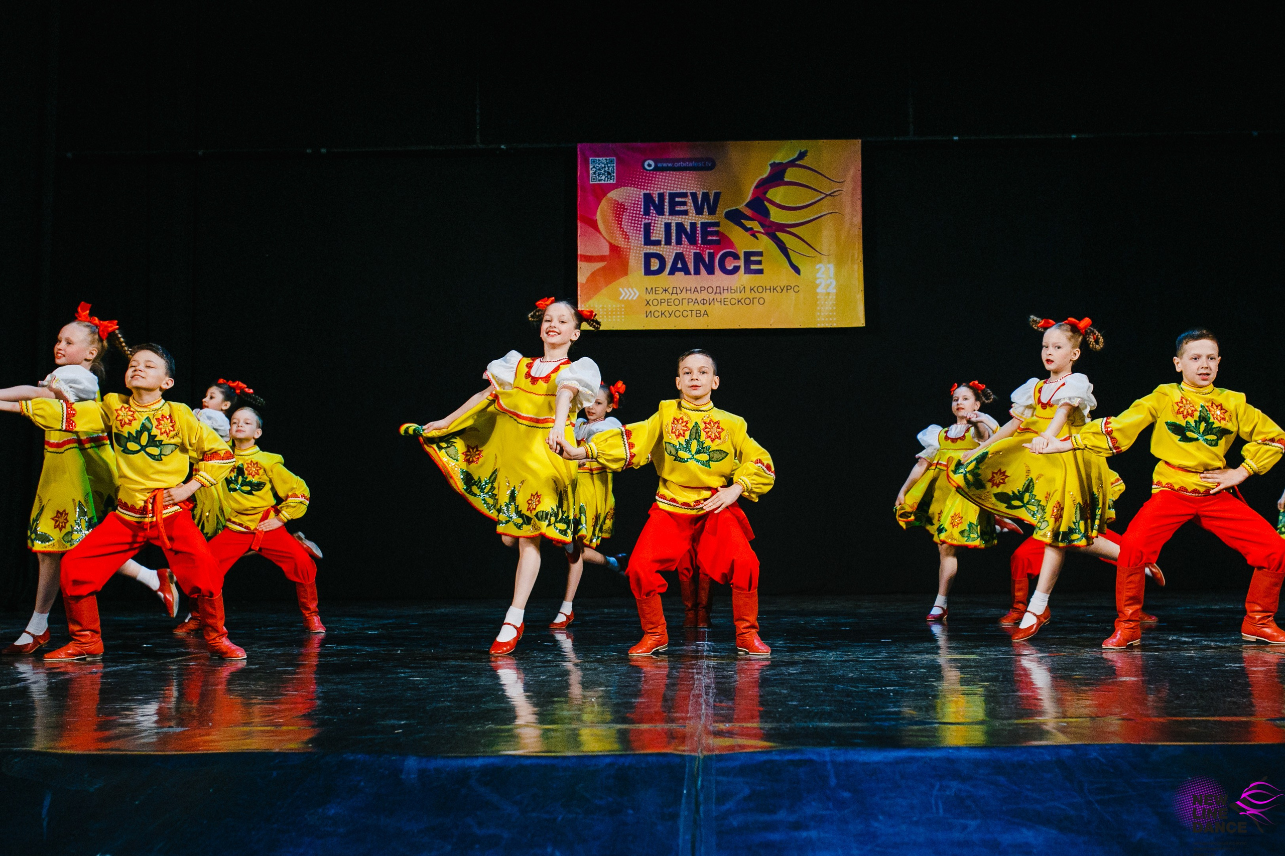 Концерты new line dance-magic universe-red. Фотограф в Новосибирске Ася Зверева