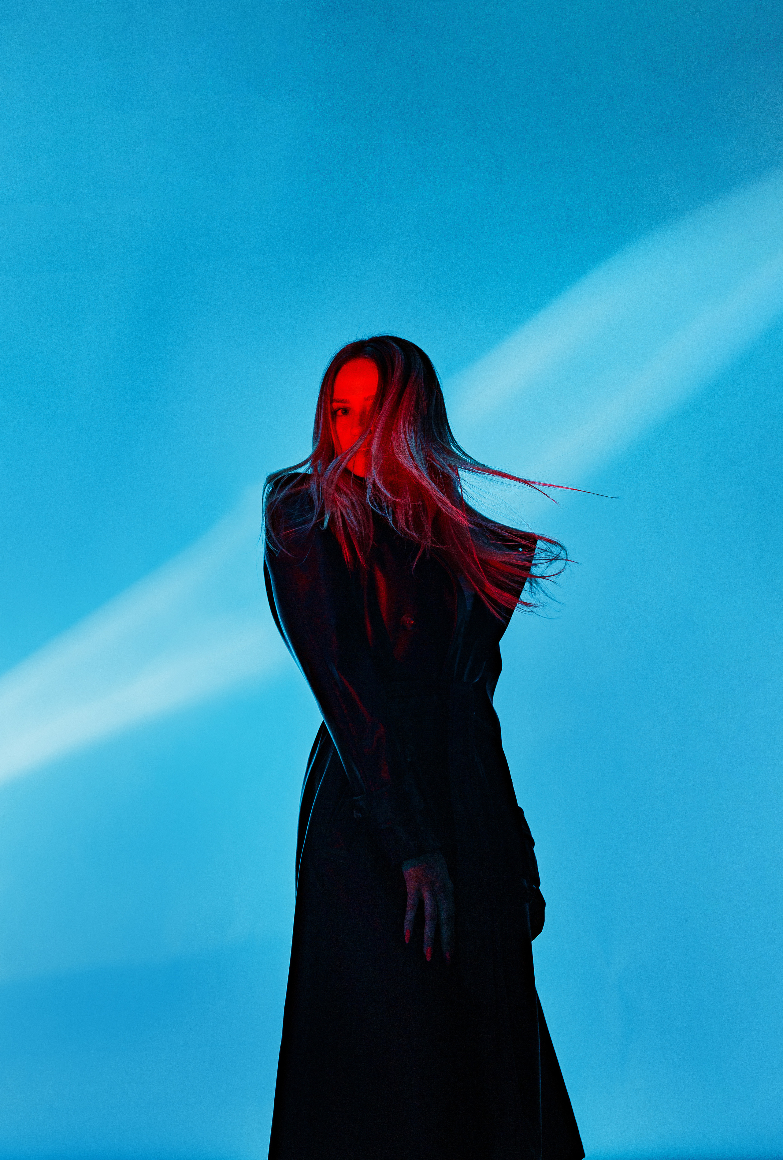 Спасибо за проявленный интерес к моему творчеству! Меня зовут Россохат