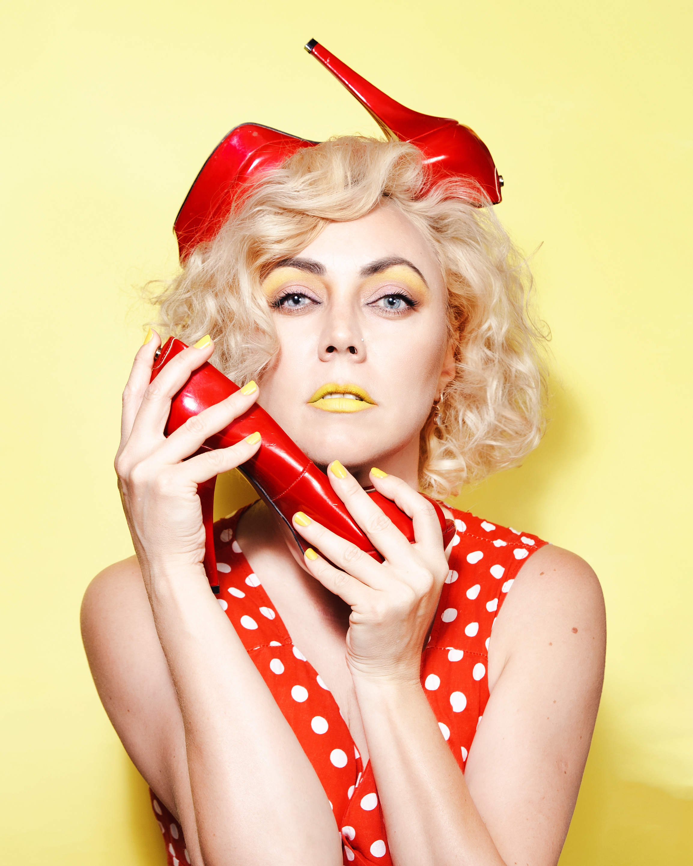 Спасибо за проявленный интерес к моему творчеству! Меня зовут Россохат