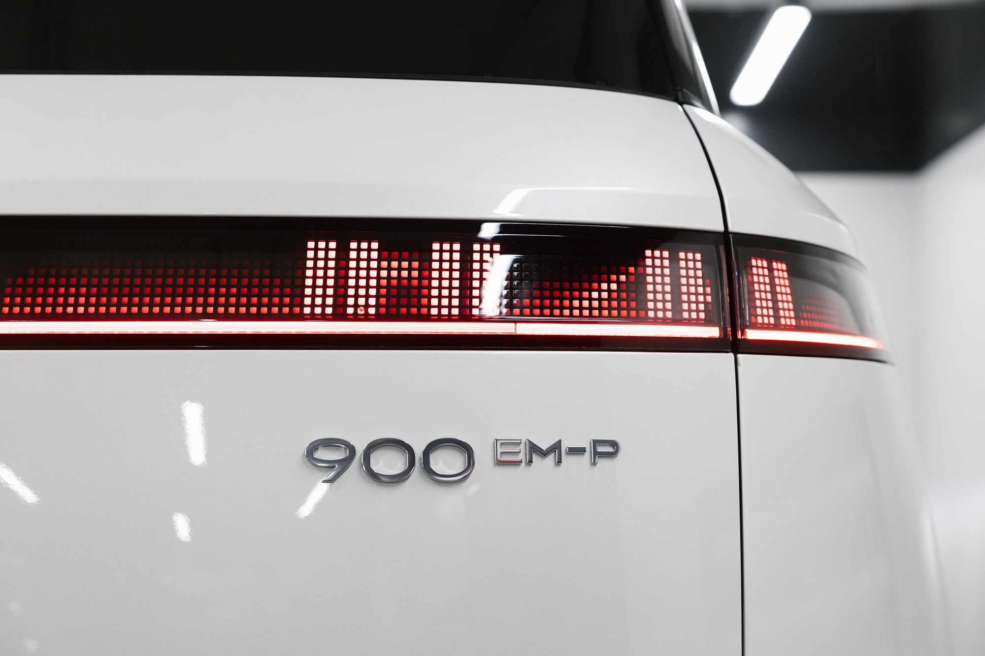 Lynk & Co 900 Ultra 2,0hyb 4WD AT (734 л. с.). Автосалон «Х-Авто»