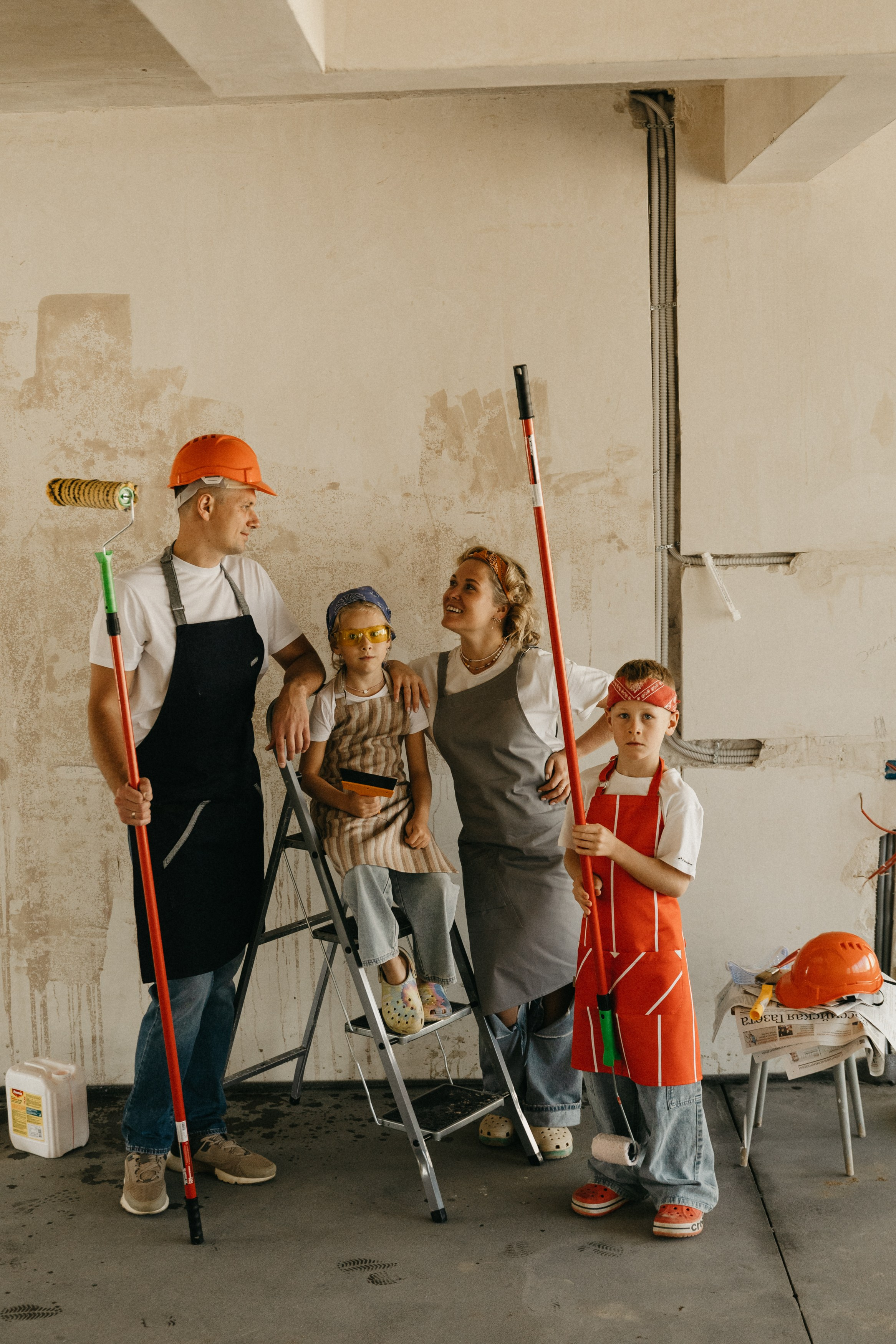 Федя, Лида, Леша, Катя. Главная