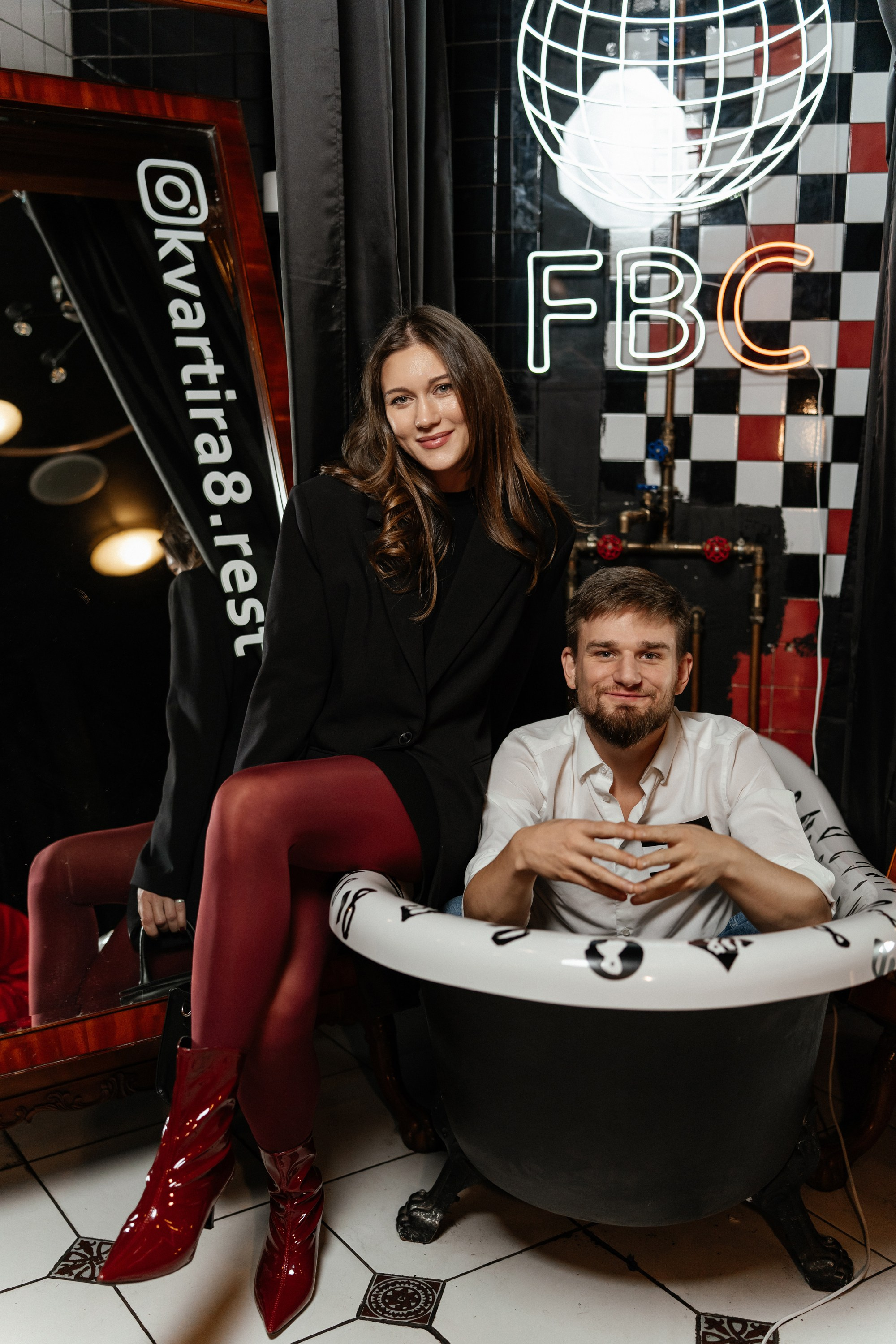 FBC в квартире 8. Андрей Сухинин репортажный свадебный фотограф Санкт-Петербург