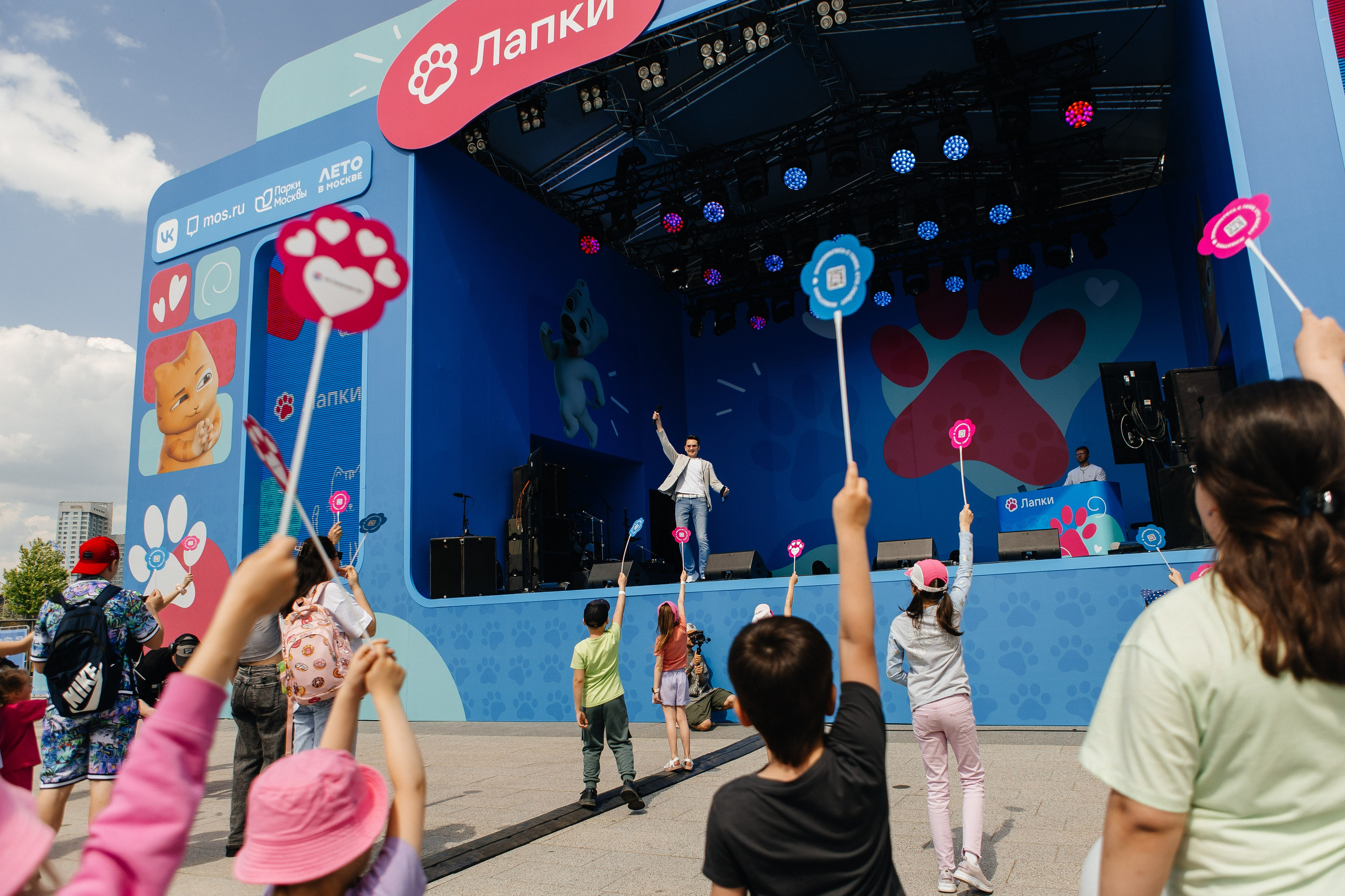 ФЕСТИВАЛЬ VK «ЛАПКИ» | 2025, МОСКВА. Five Media — репортажный фотограф Москва | Мск