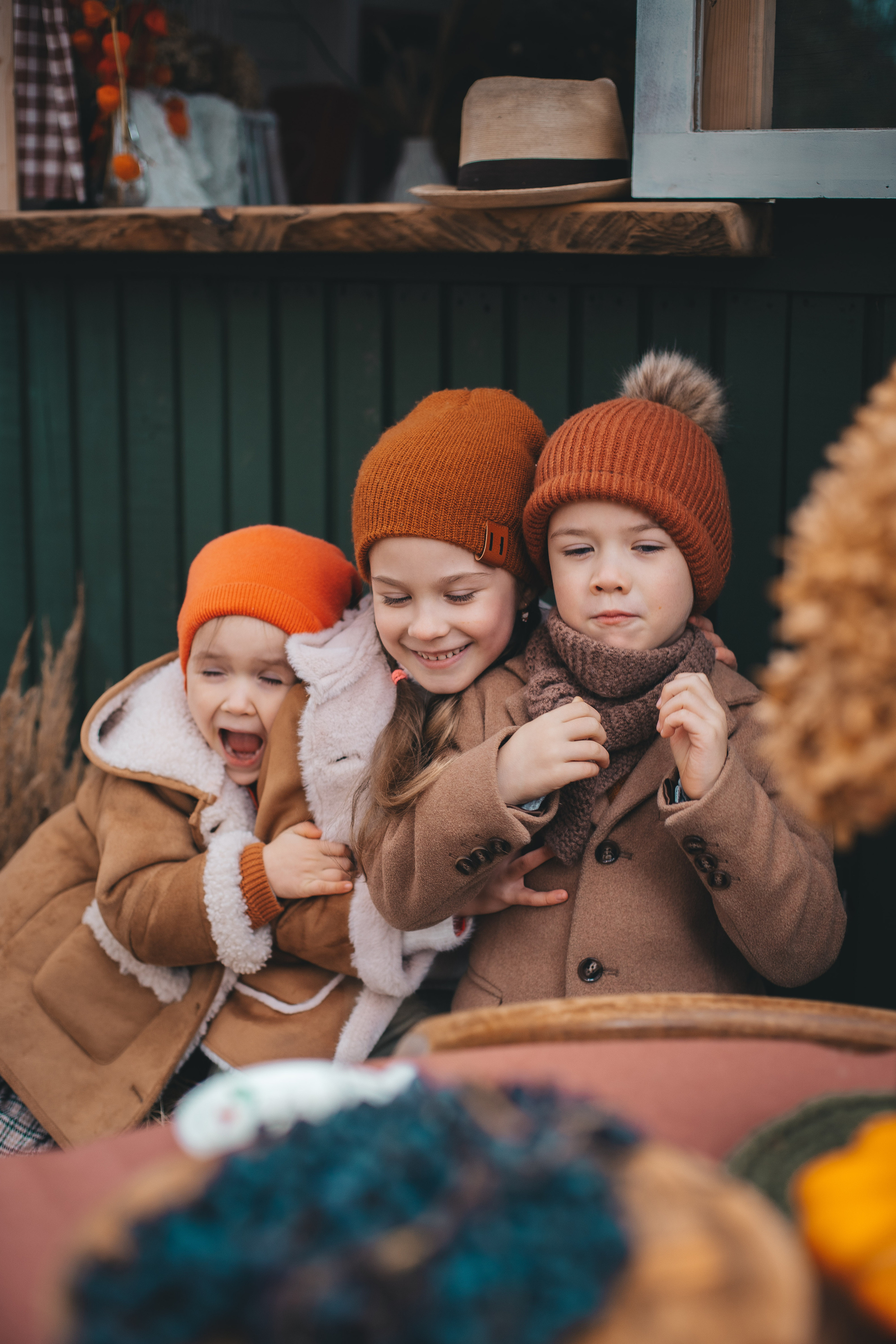 Аня, Артем и Анфиса. Осень в домике Элли г. Пушкино. Семейный и детский фотограф в Сергиев Посаде, Хотьково Якимчук Любовь