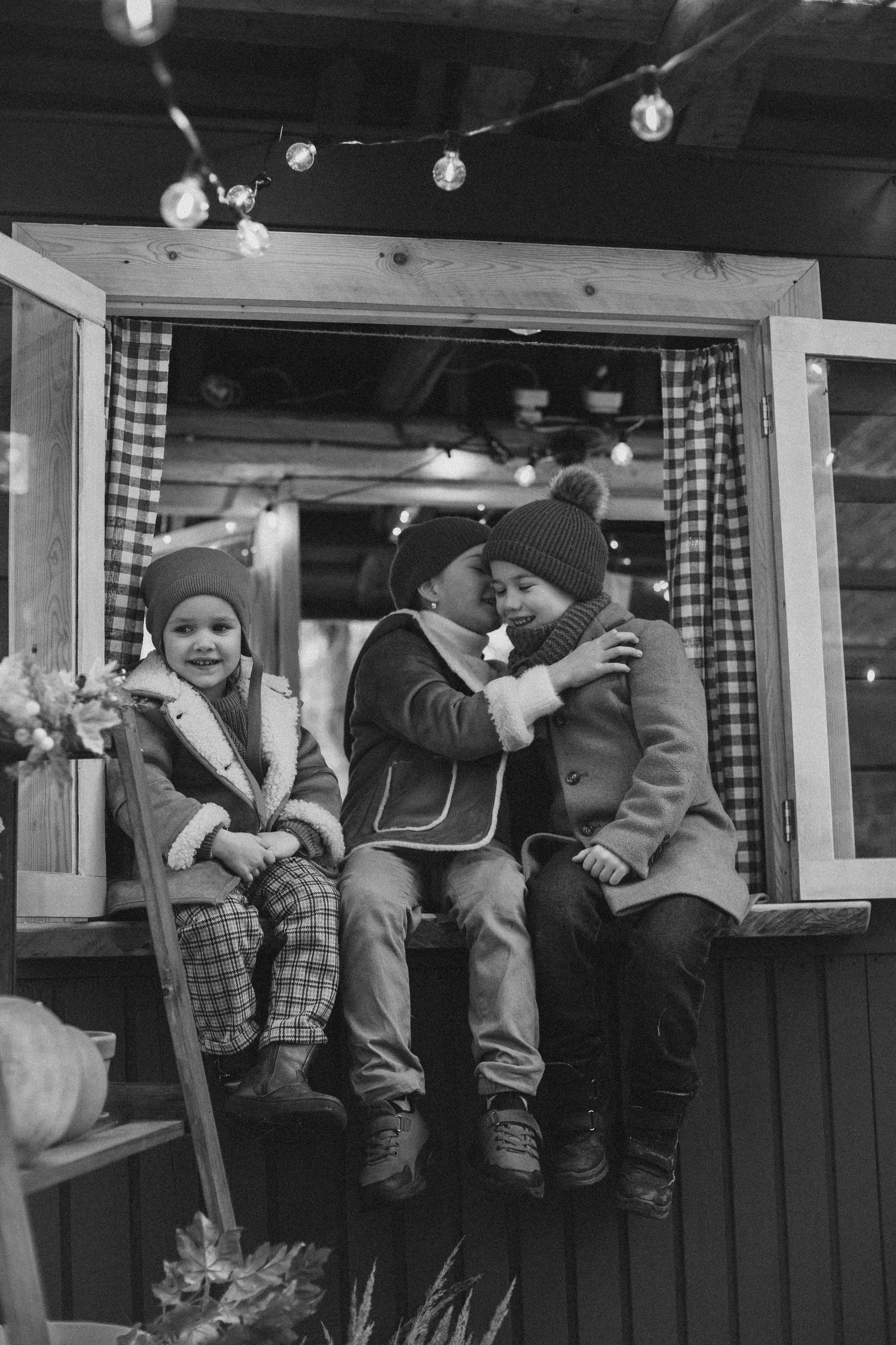 Аня, Артем и Анфиса. Осень в домике Элли г. Пушкино. Семейный и детский фотограф в Сергиев Посаде, Хотьково Якимчук Любовь