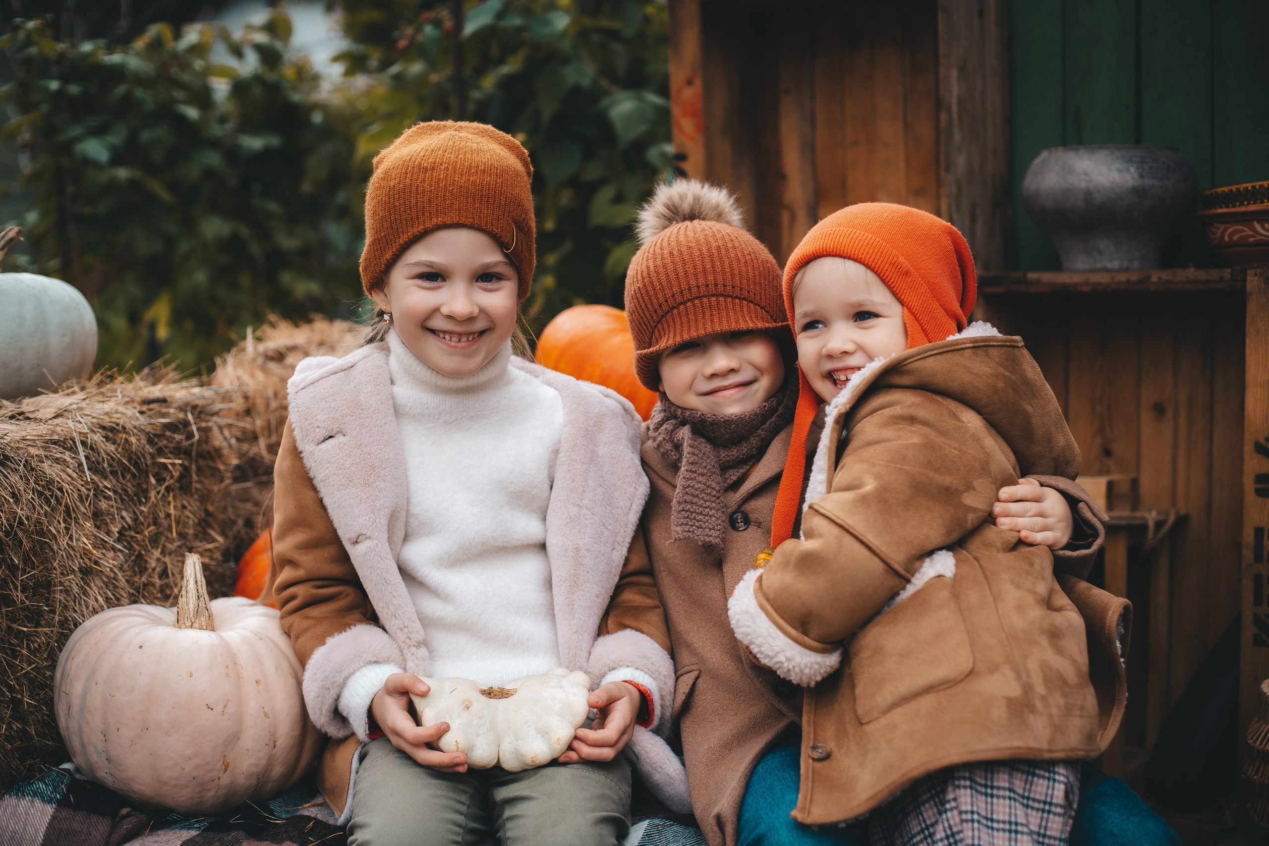Аня, Артем и Анфиса. Осень в домике Элли г. Пушкино. Семейный и детский фотограф в Сергиев Посаде, Хотьково Якимчук Любовь