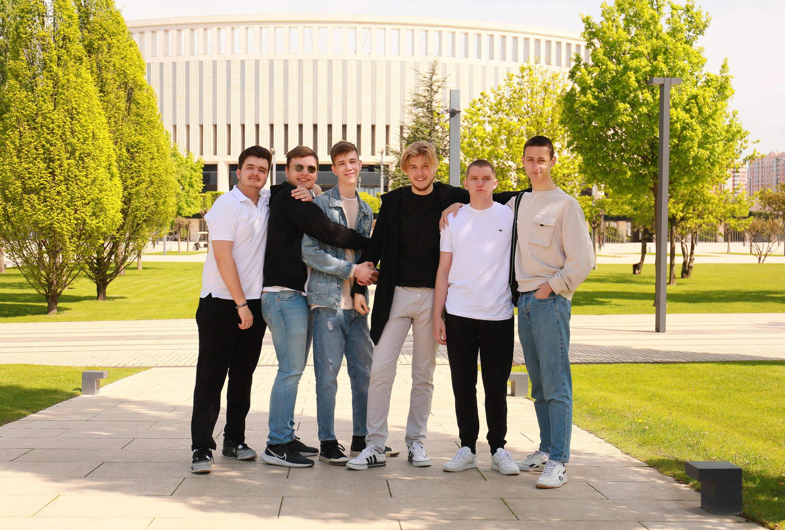 Выпускной альбом (Школа 83). Детский семейный фотограф Краснодар