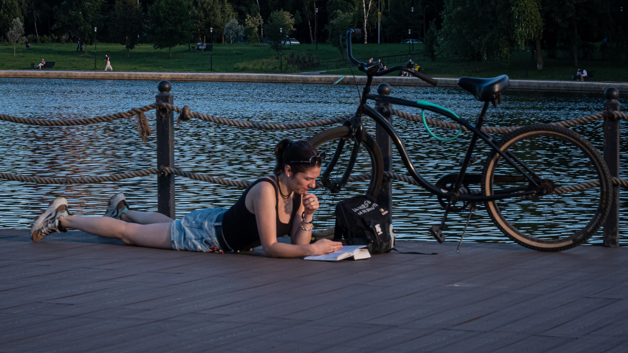 Фотопроект «Время читать». Фотограф в Москве, фотожурналист Александр Малахов