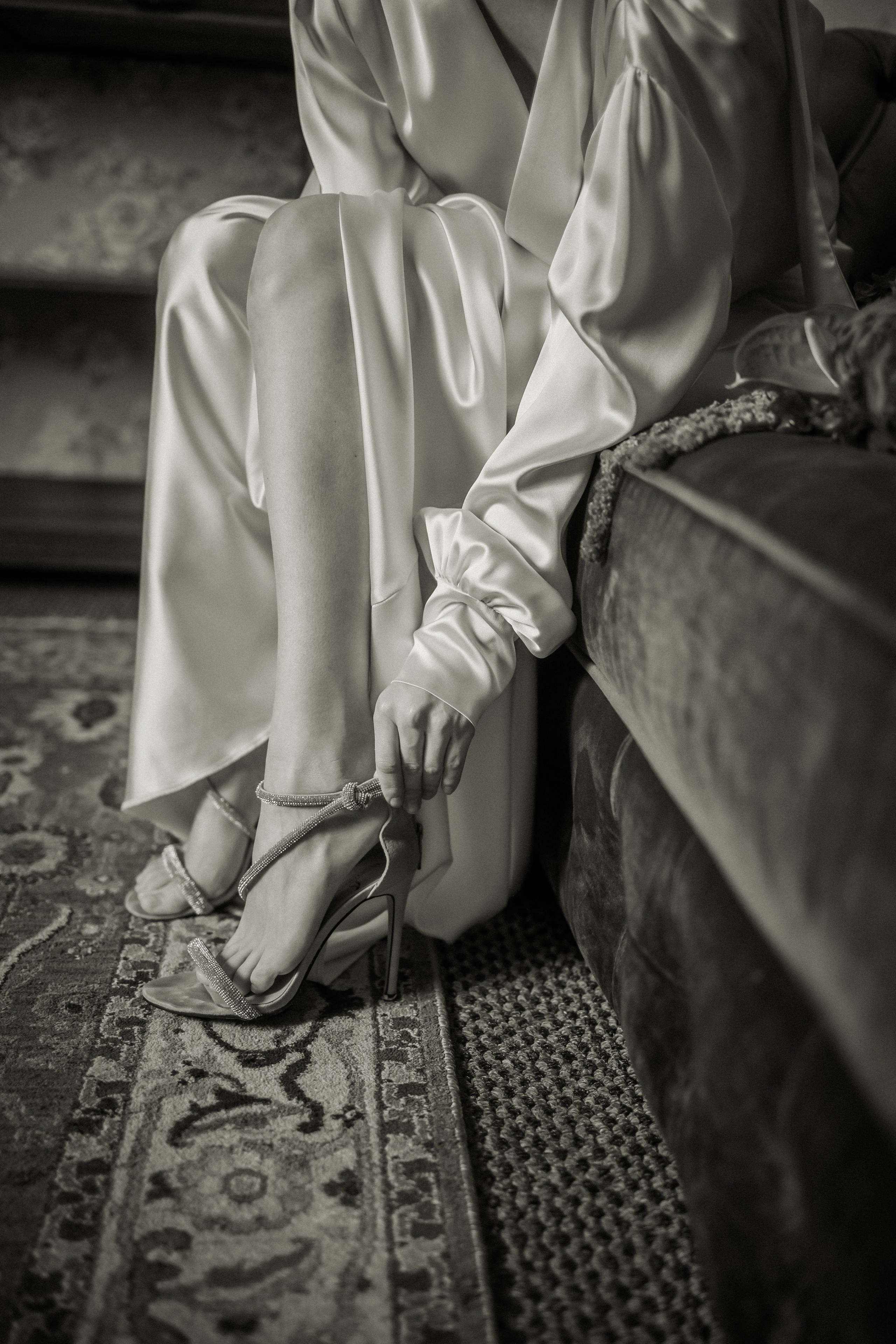 Свадебная прогулка Адель и Артём. Свадебная фотография. Арина Рубах