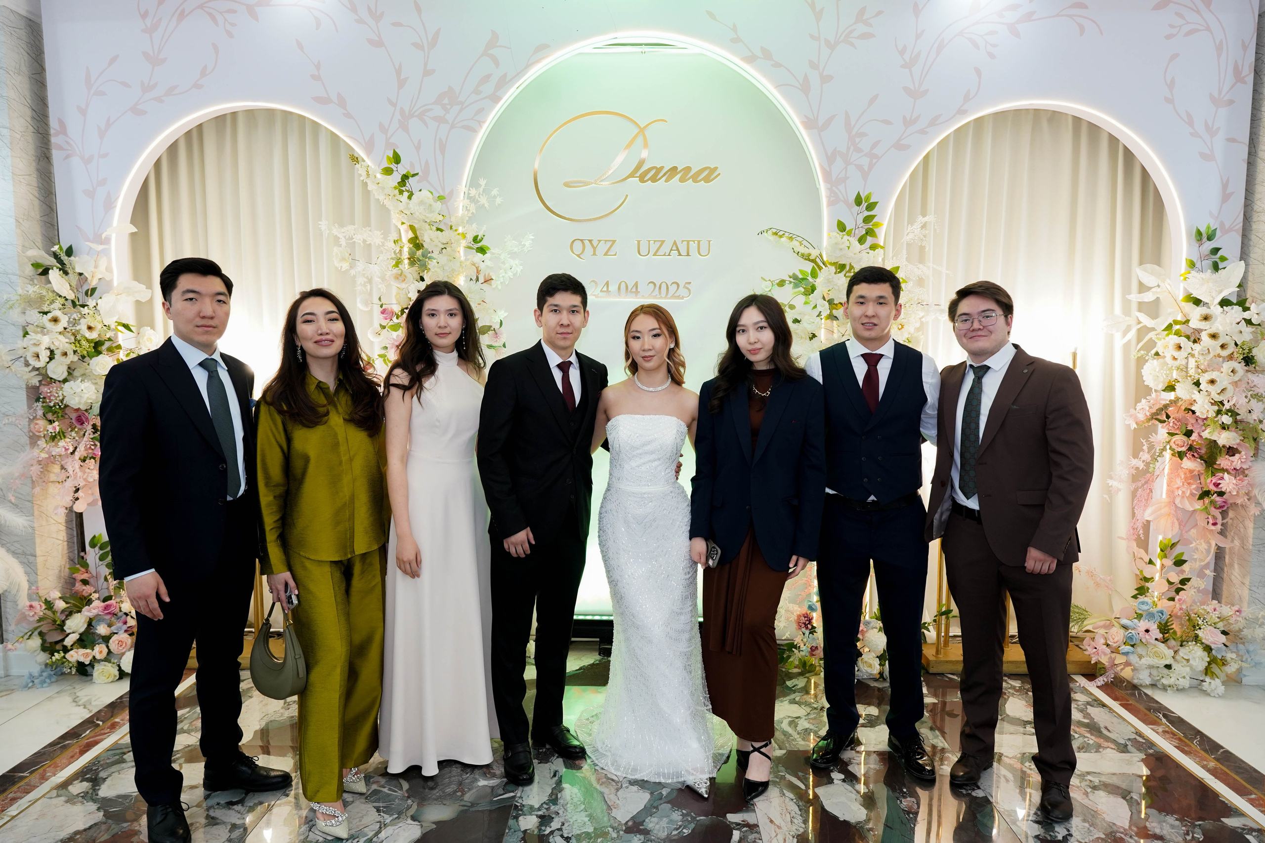 Dana uzatu. Фотограф Ернар Ержанов