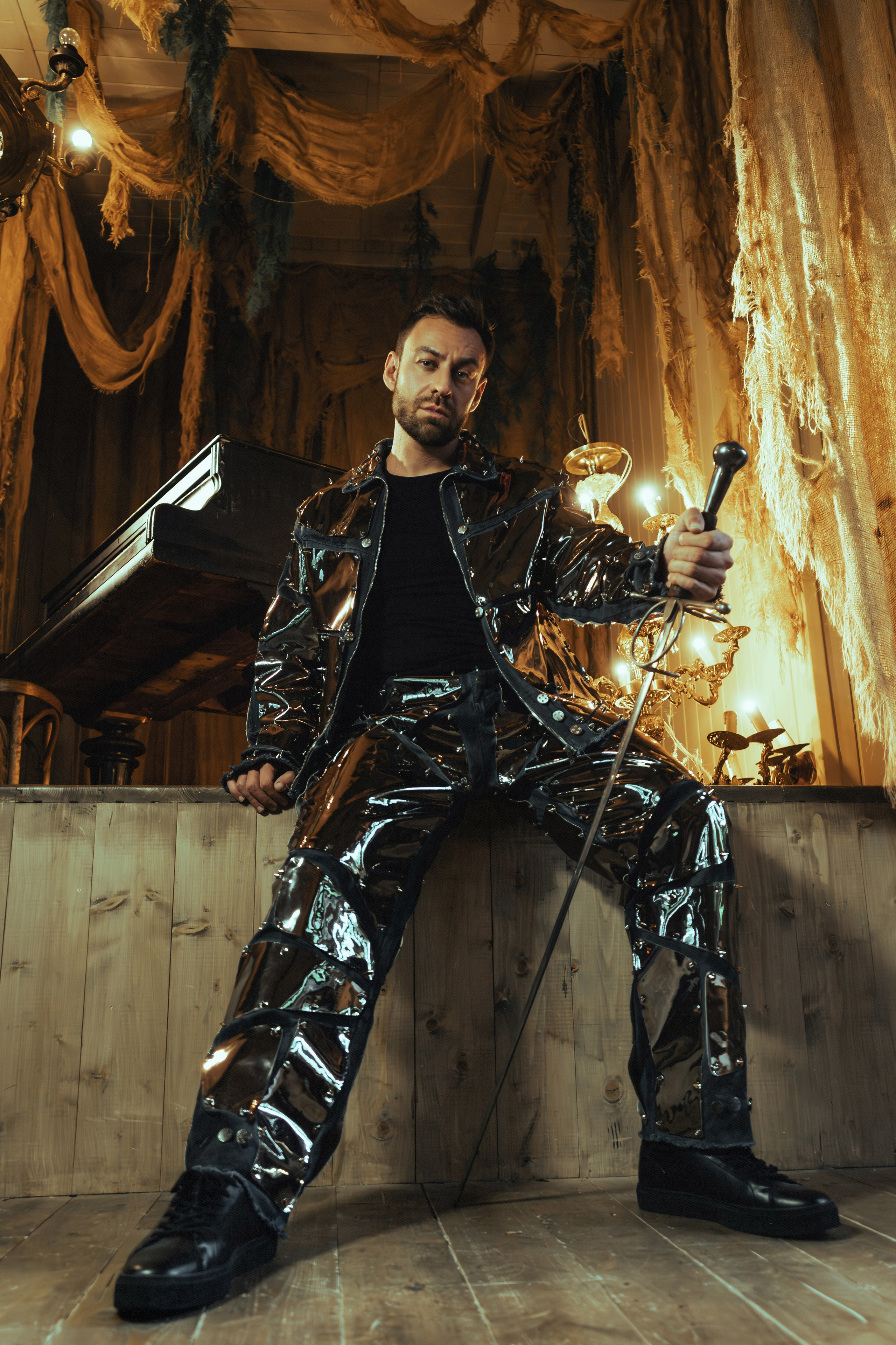 DANTE — «ОТВАЛИ». Никита Скрипник — ТЕАТР В СТИЛЕ ФЭШН