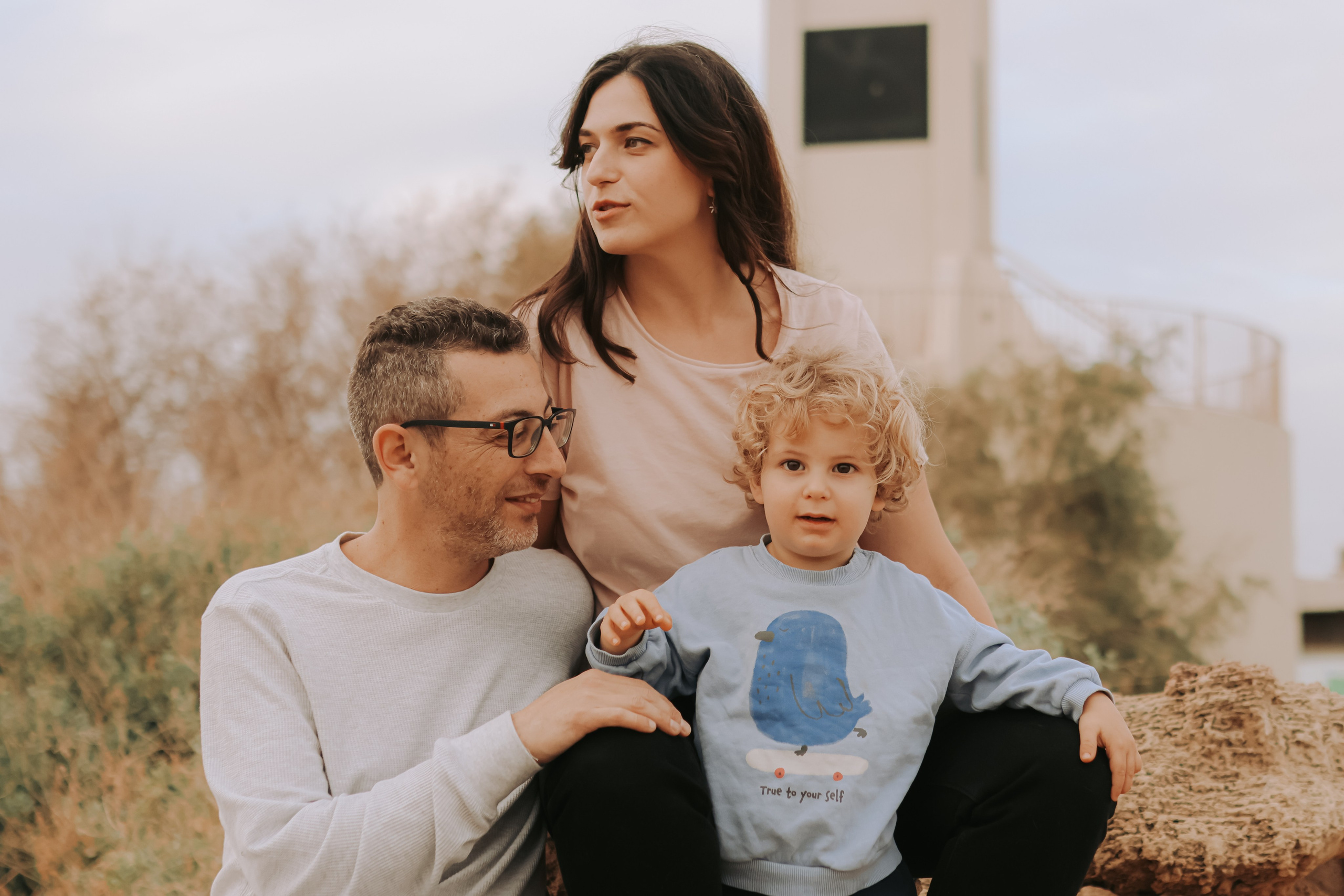 Eithan's family, Tel Aviv | February 2026. Photographer in Israel Alice Milchin