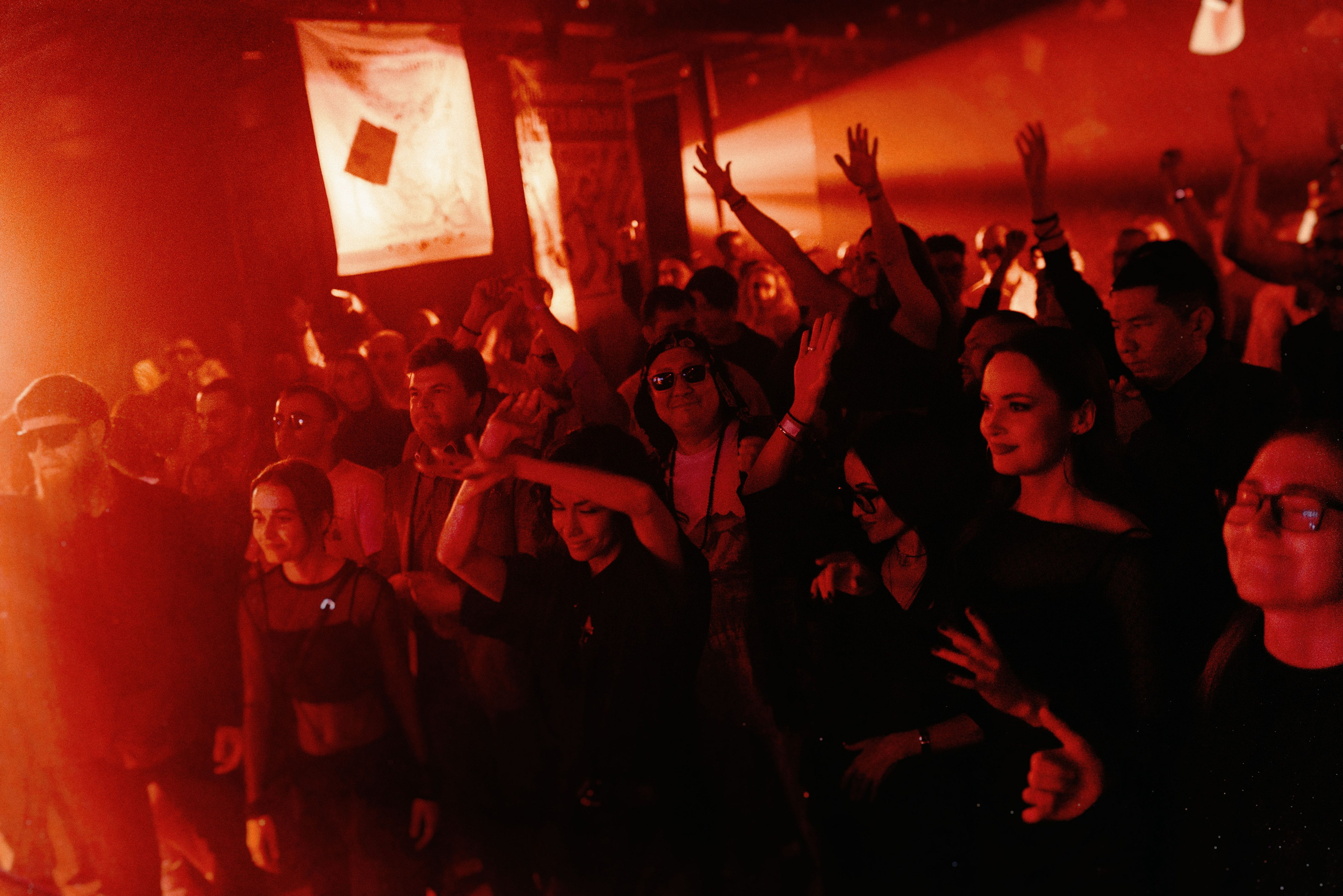 FORUM 9 SOVA. Фотограф Иркутск Антипин Сергей