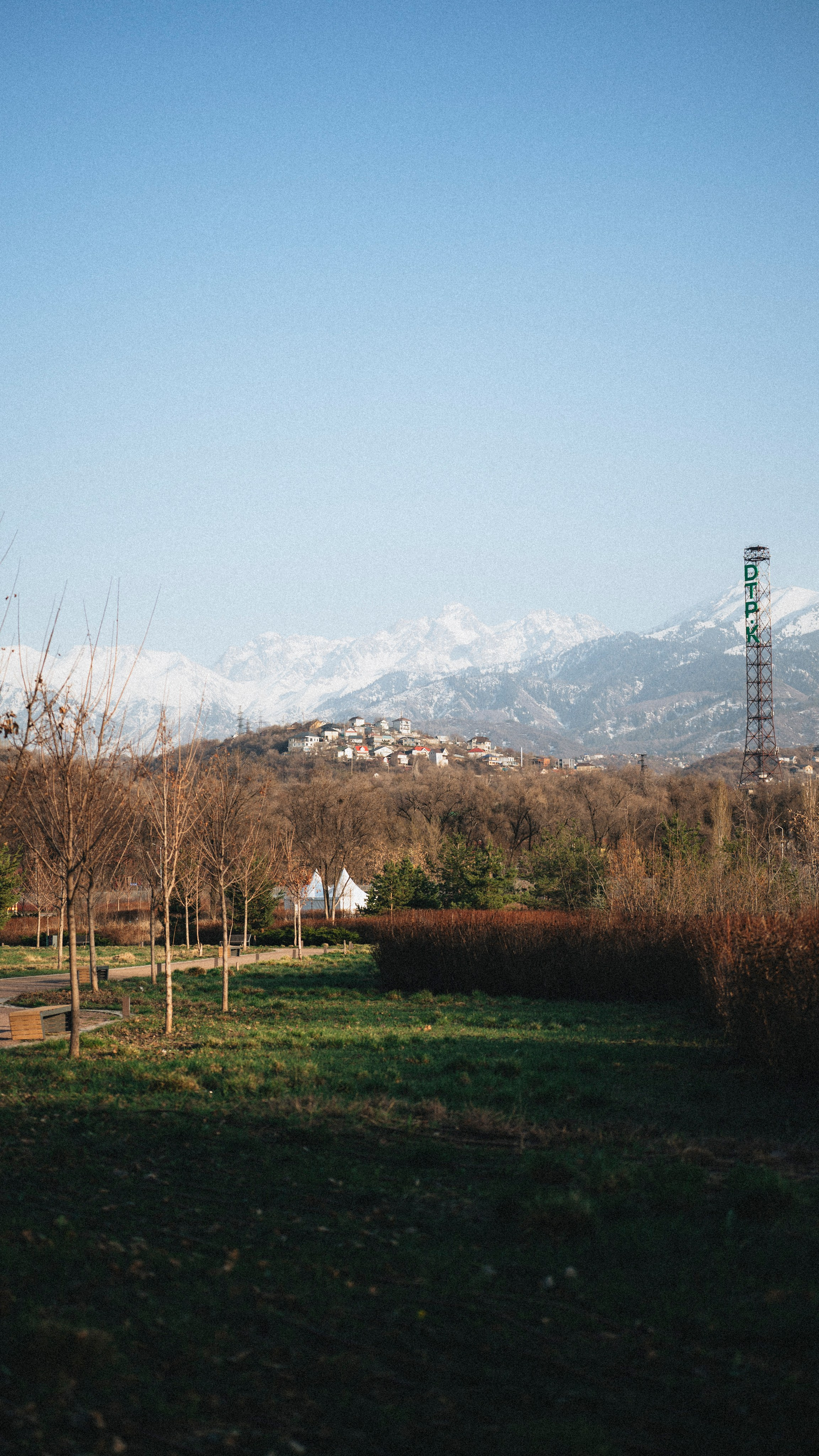 2025 — путешествия на цифру. Фотограф в Алматы — Алексей Коньков | Репортаж, свадьбы, портреты