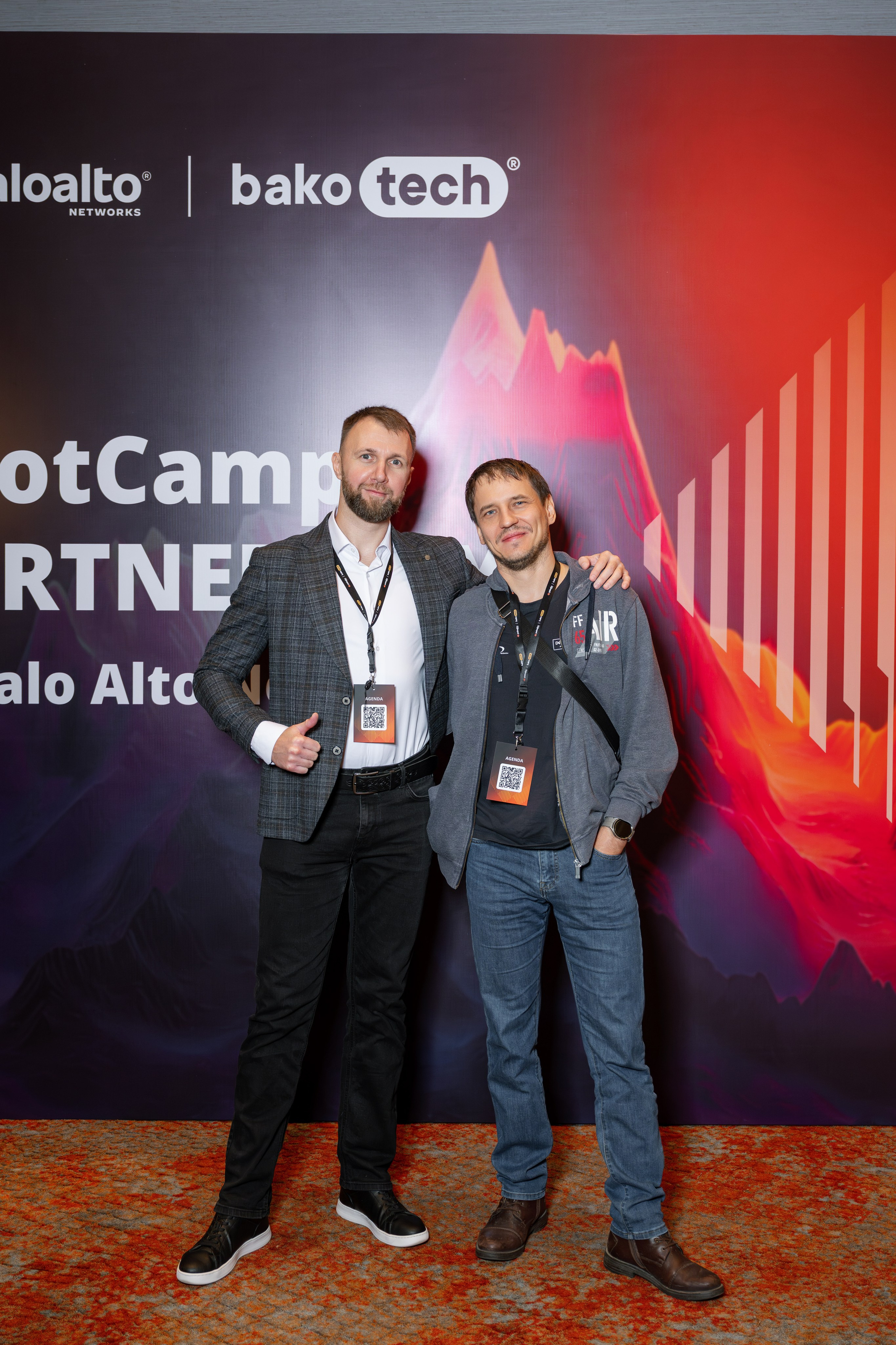 BakoTech&PaloAlto. Фотограф в Алматы — Алексей Коньков | Репортаж, свадьбы, портреты