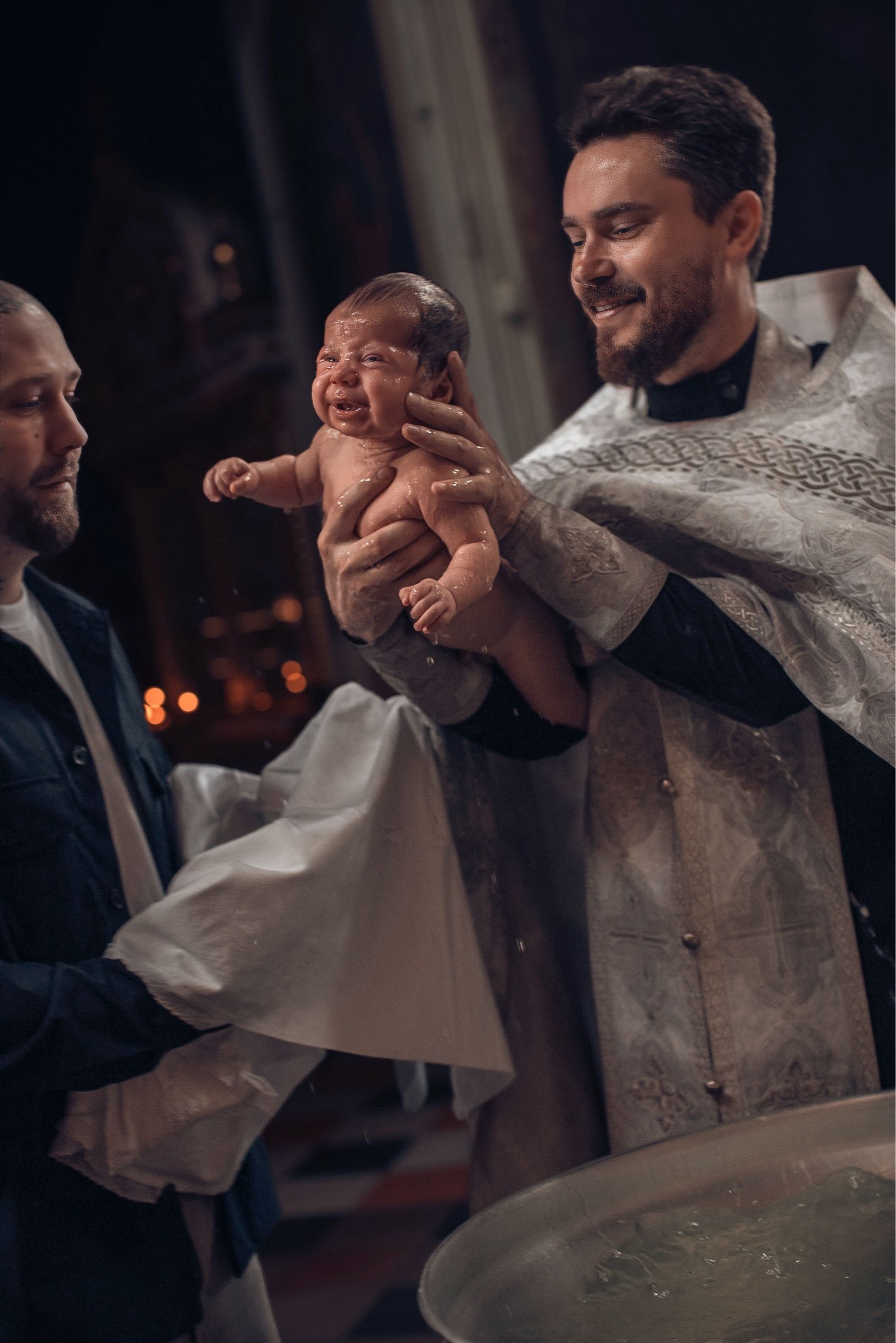 Стоимость таинства крещения. Семейный и детский фотограф в Москве в ЮАО Царицыно Алёна Асташкина