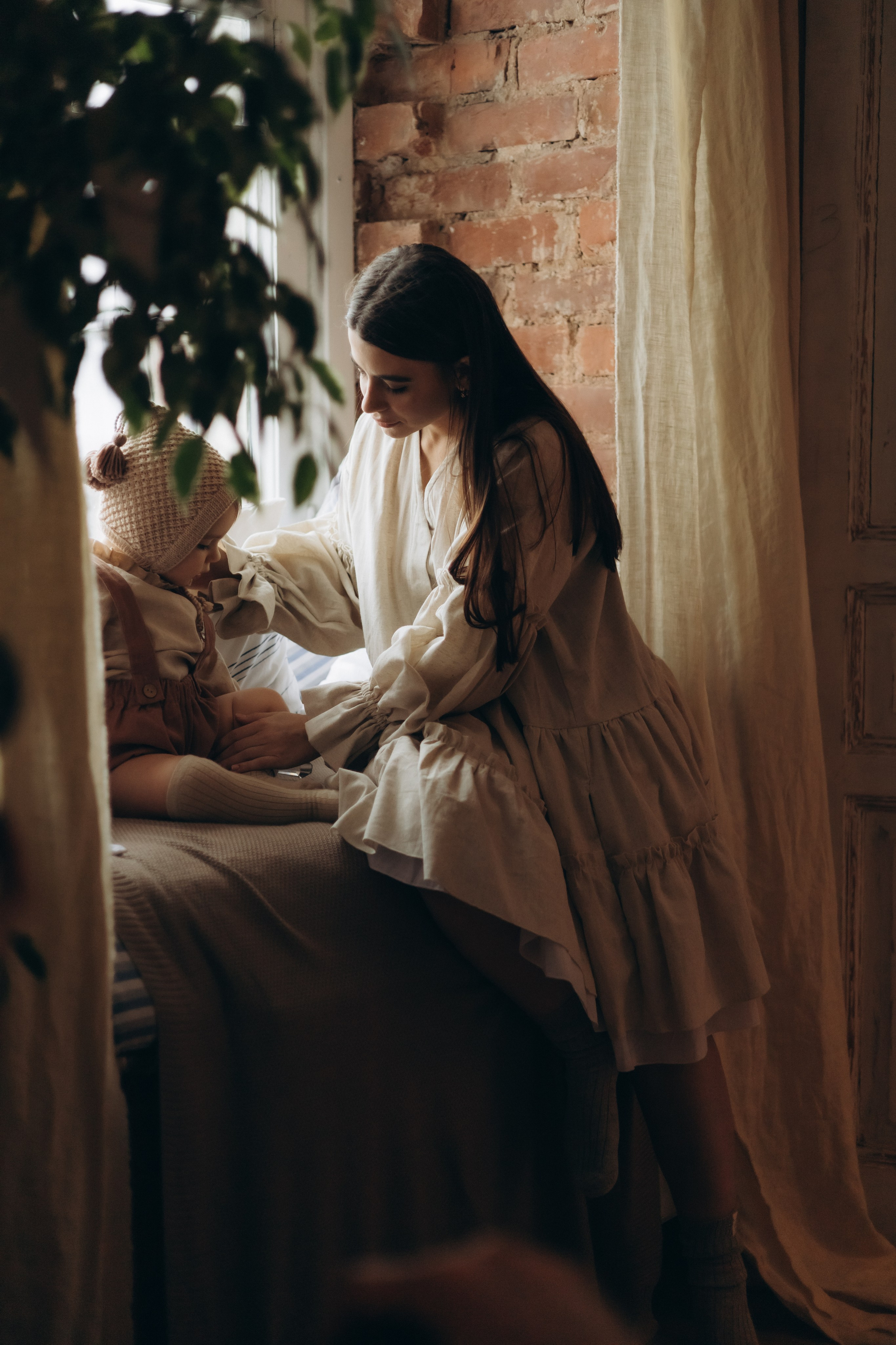 Валя и малышка Ева. Семейный, домашний, ньюборн фотограф Москва Цветкова Елизавета