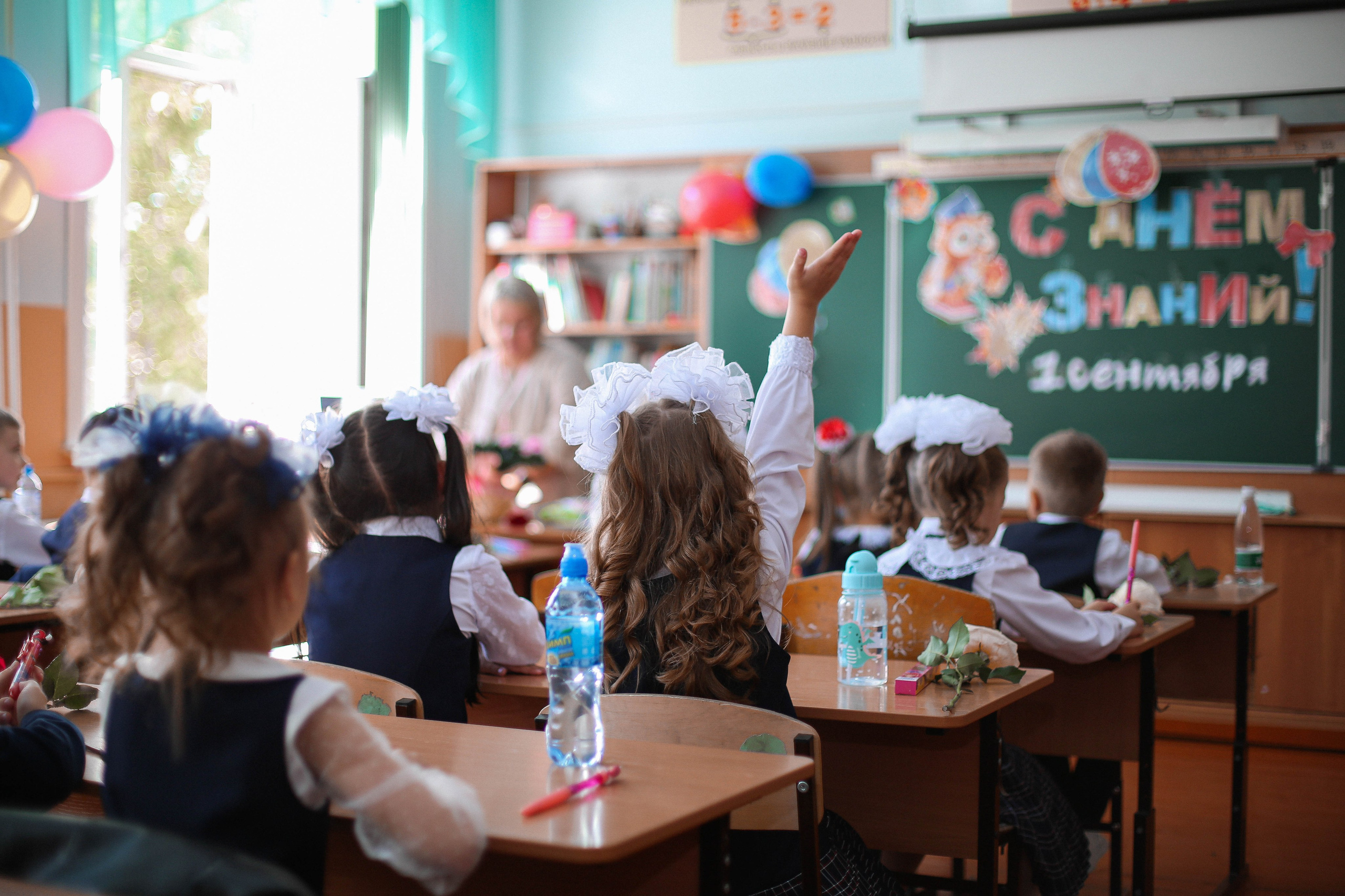 День знаний 2024. Свадебный и Школьный фотограф Улан-Удэ Бурятия Джулия Топоева Выпускные альбомы Фотограф на мероприятие
