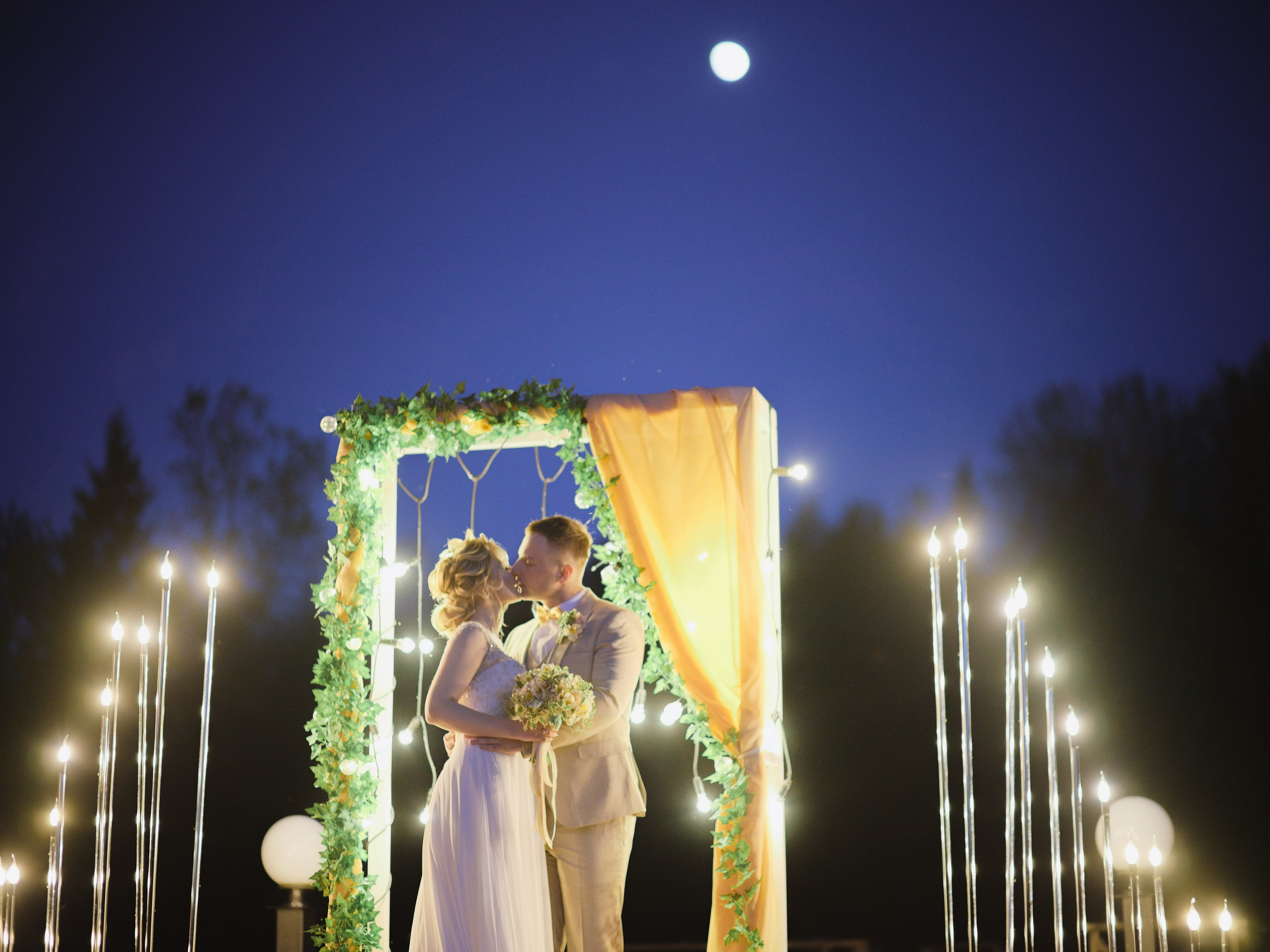 СЕМЕЙНАЯ и СВАДЬБА. Фотограф и оператор-постановщик в Санкт-Петербурге Беликов Валентин