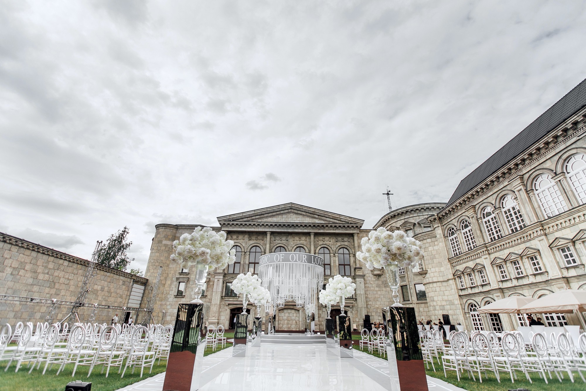 Decor and details. Любовь Чуляева — свадебный фотограф в Москве и Европе