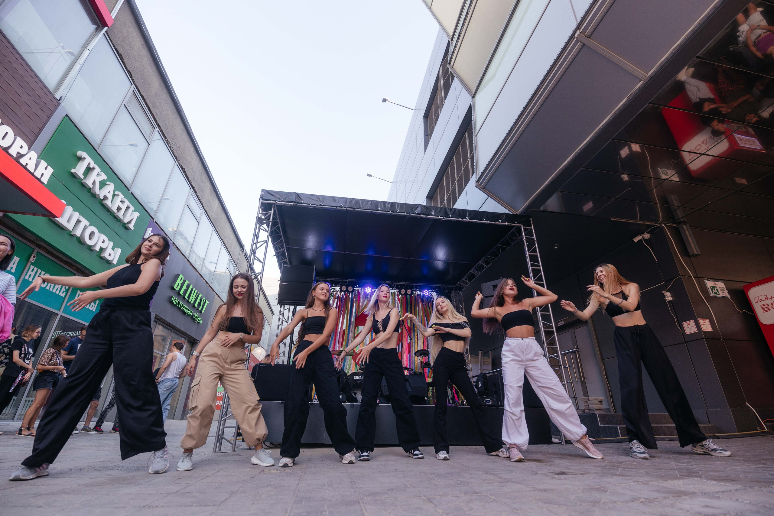 Ярмарка Омаркет. Фотограф Крохин Олег