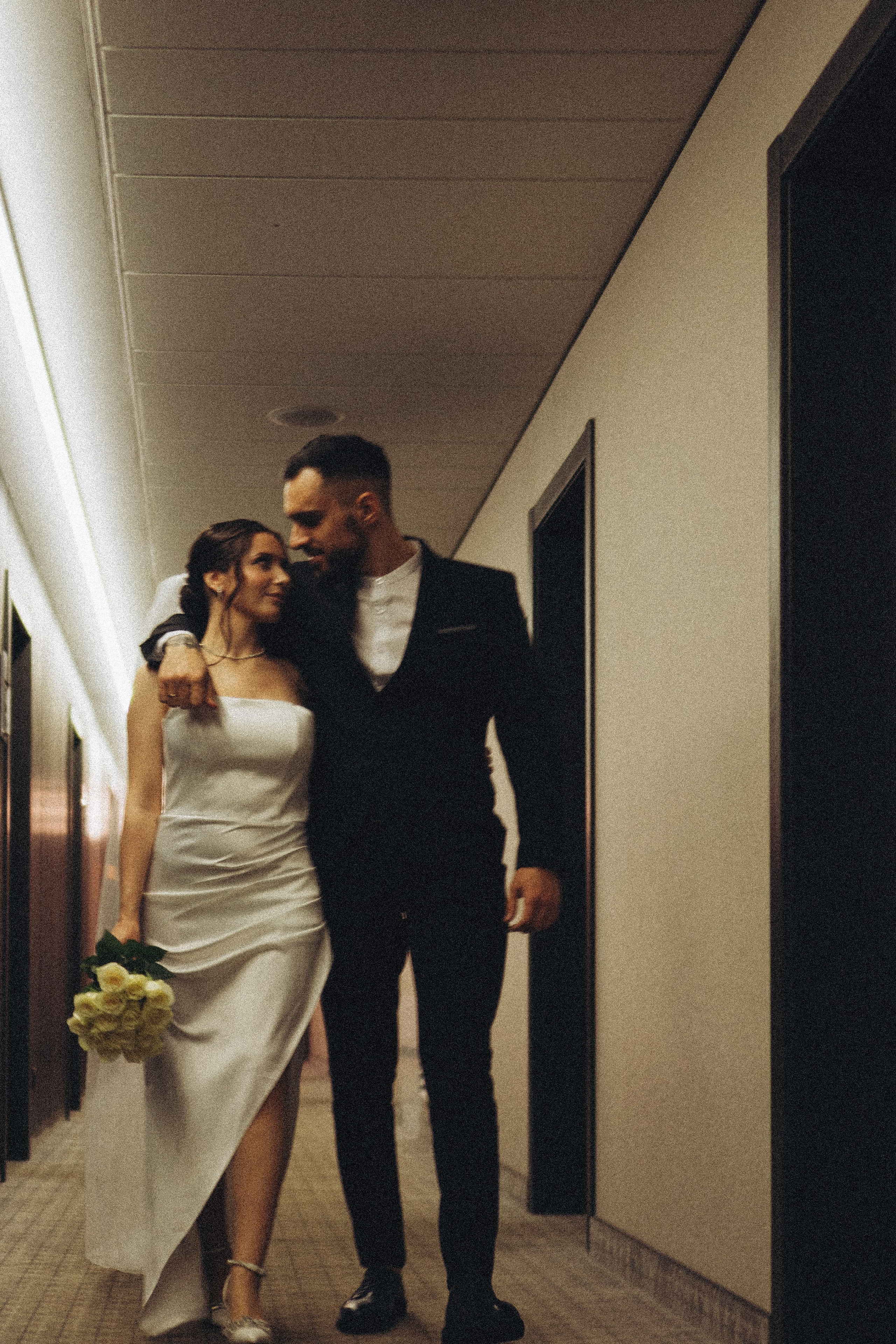 СВАДЕБНАЯ СЬЕМКА СБОРОВ ЖЕНИХА И НЕВЕСТЫ В ОТЕЛЕ И ТАКЖЕ ФОТОСЕССИИЯ В ОТЕЛЕЕ МЕГАПОЛИС БРЯНСК. Профессиональный фотограф, Санкт-Петербург — Виктория Богомолова