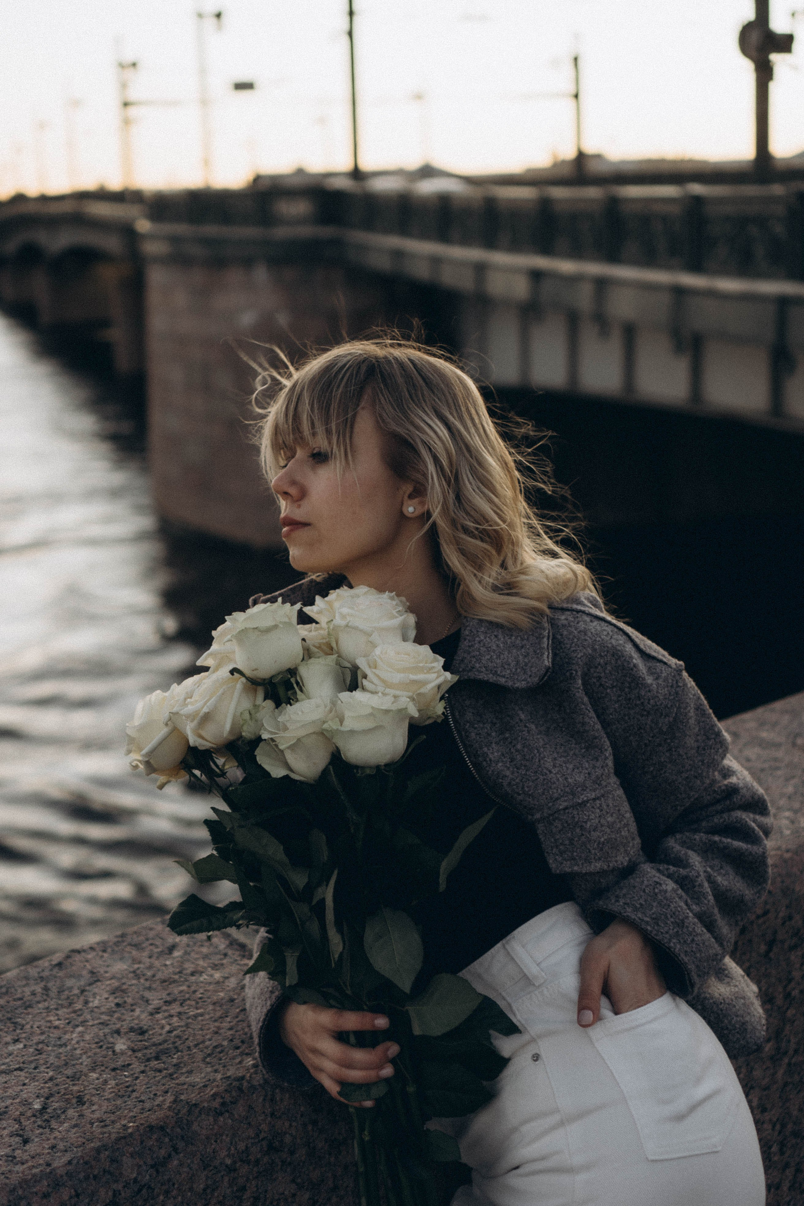 ПРОГУЛКА ПО ГОРОДУ В БЕЛЫЕ НОЧИ (другой вариант). Профессиональный фотограф, Санкт-Петербург — Виктория Богомолова