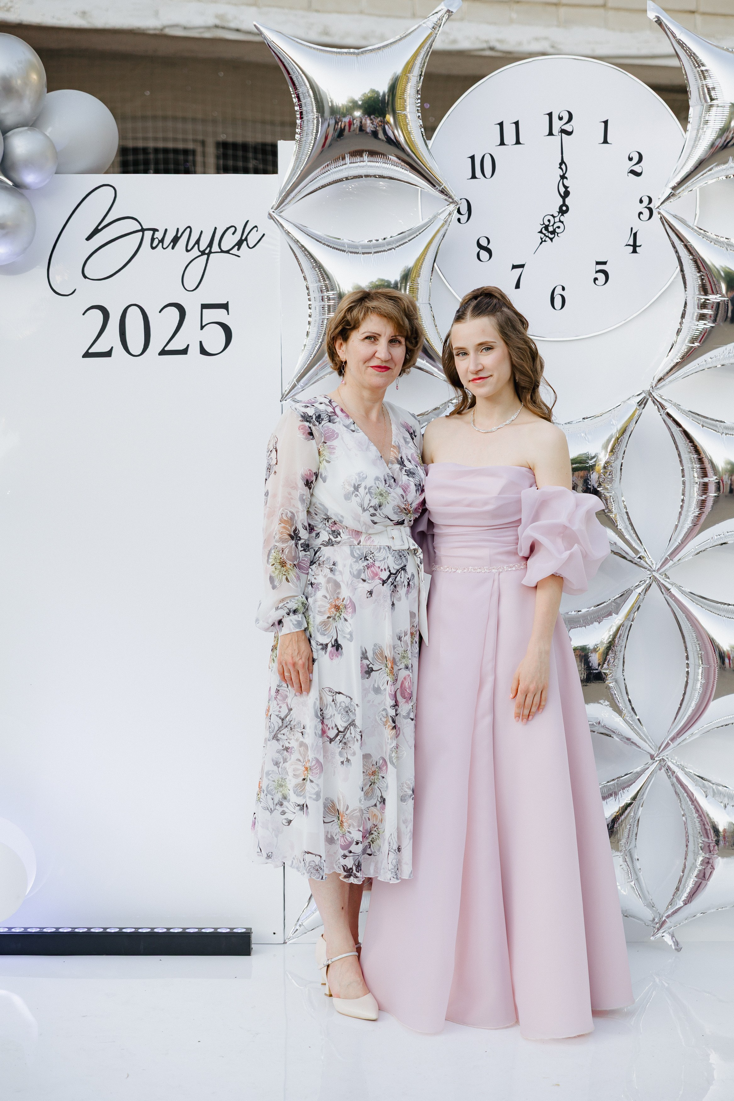 Вручение аттестатов. Свадебный фотограф Роман Еремеев